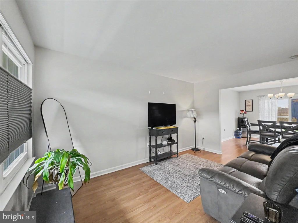 Photo of 2941 Robin Road, YORK, PA 17404 (MLS # PAYK2100542)