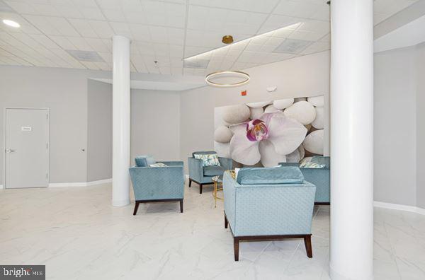 LANSDOWNE WOODS - Residential