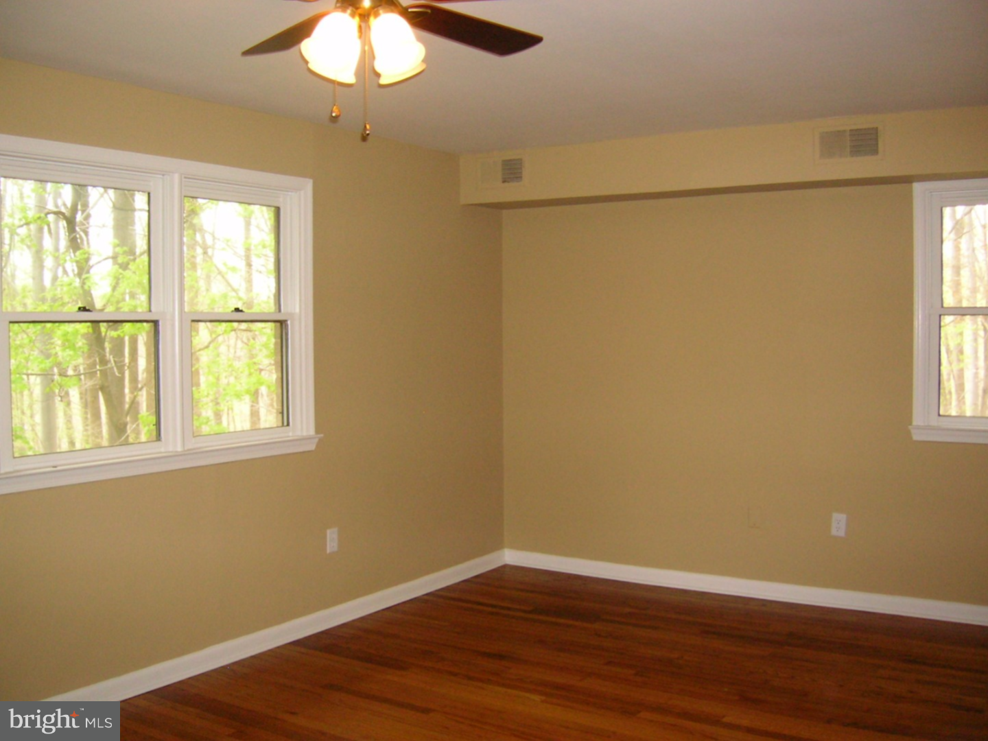 VALLEYBROOK - Residential Lease