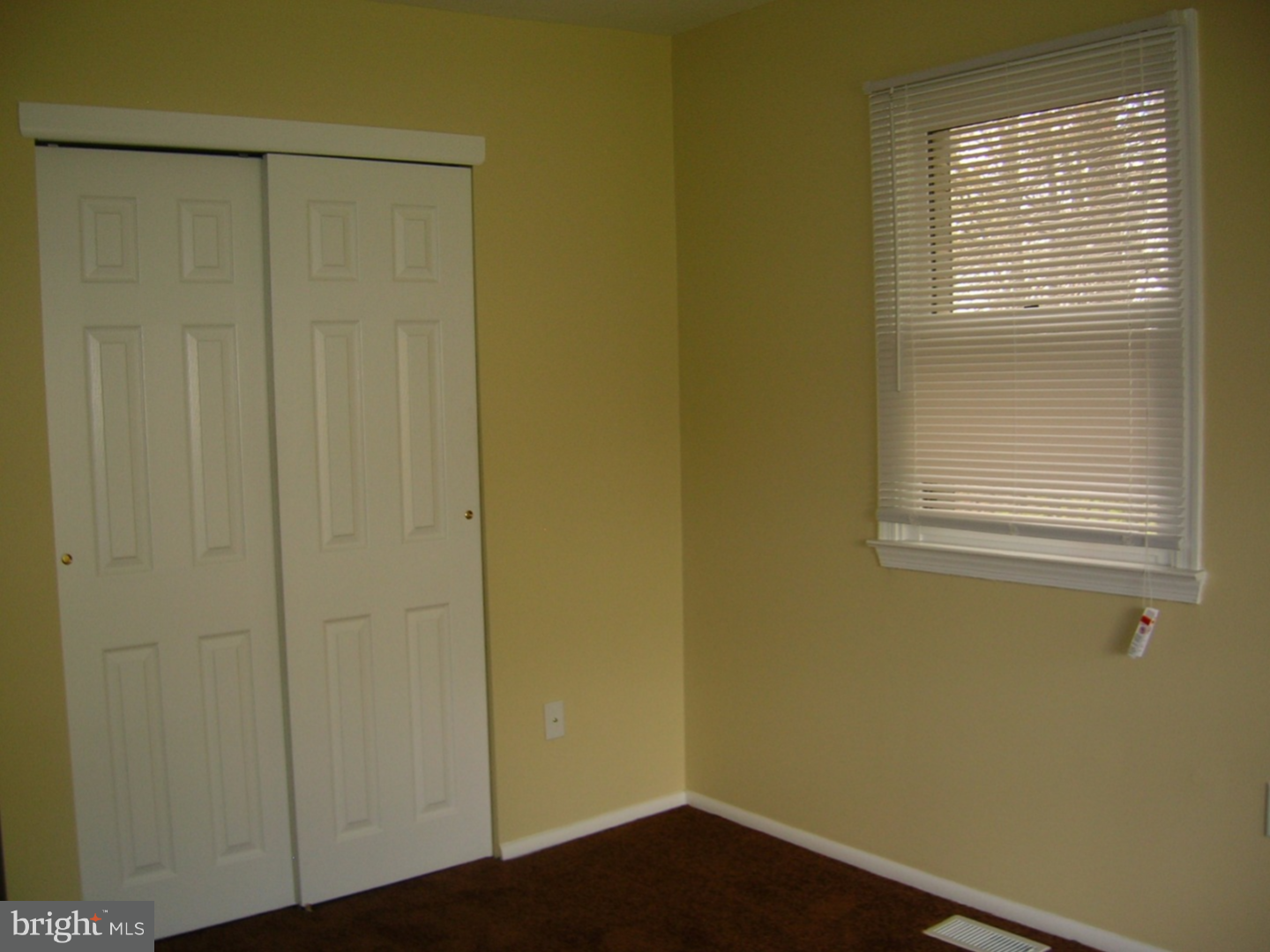 VALLEYBROOK - Residential Lease