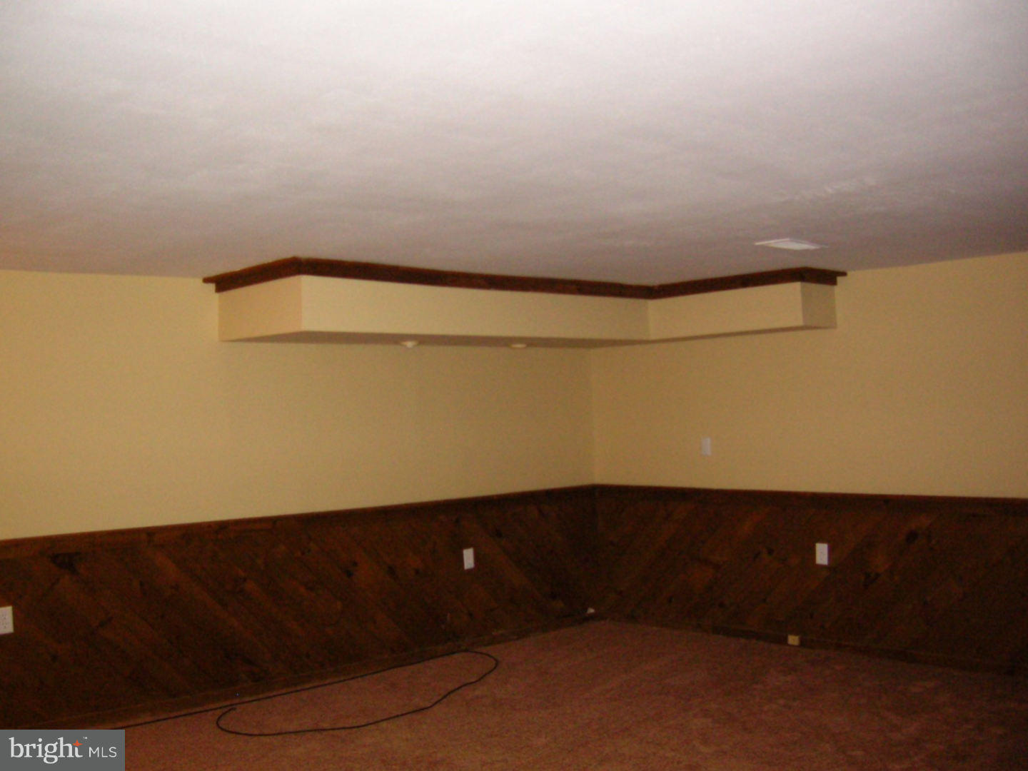 VALLEYBROOK - Residential Lease