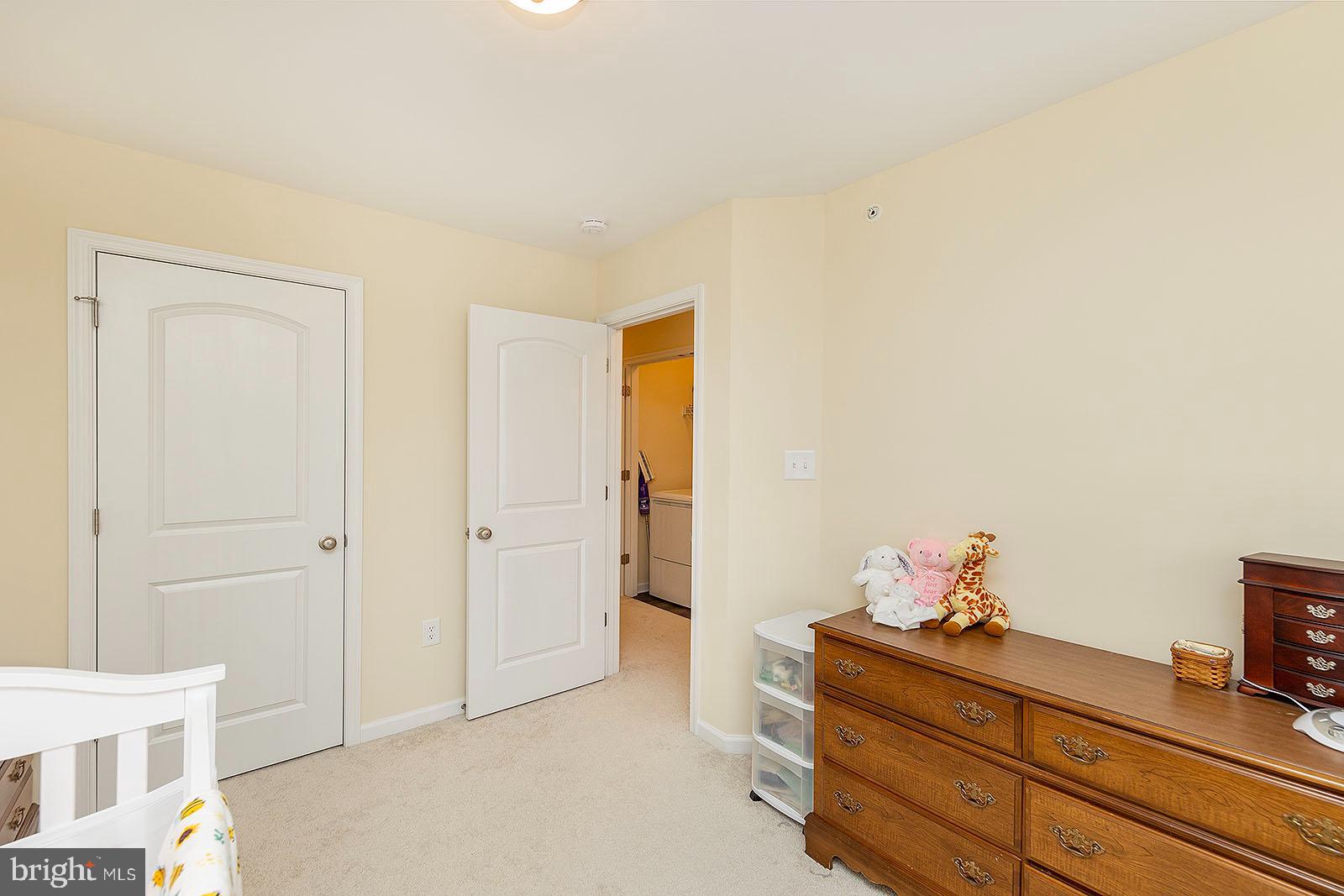 HERITAGE HILLS - Residential