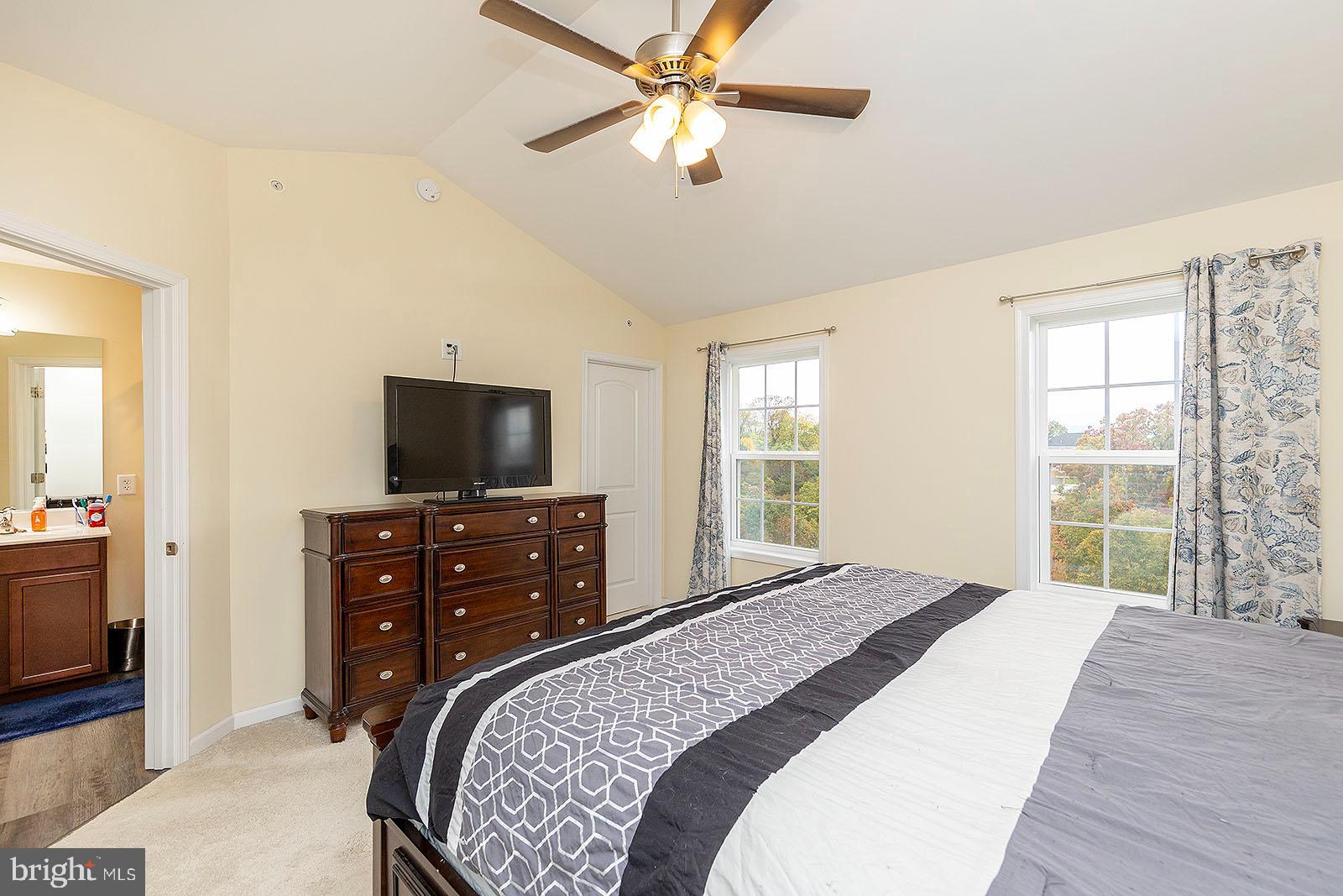 HERITAGE HILLS - Residential