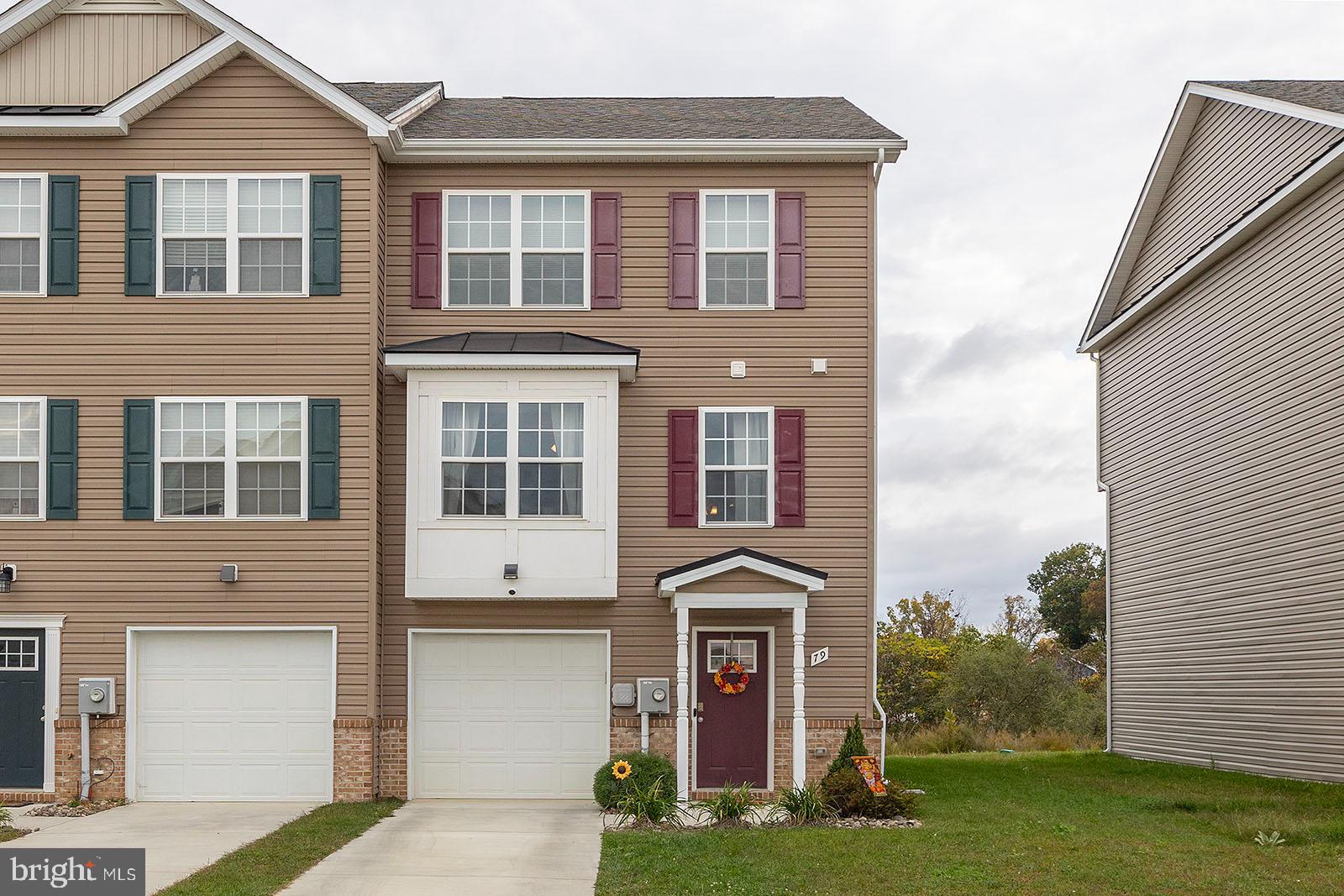 HERITAGE HILLS - Residential