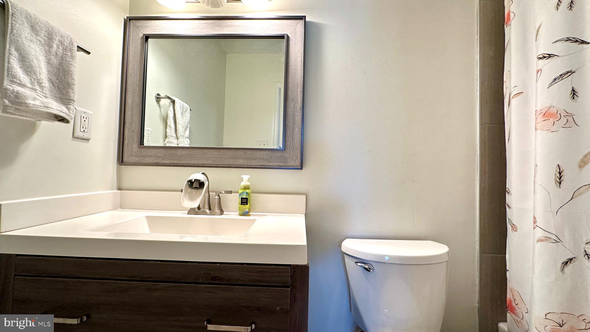 THE PROVINCES - Residential