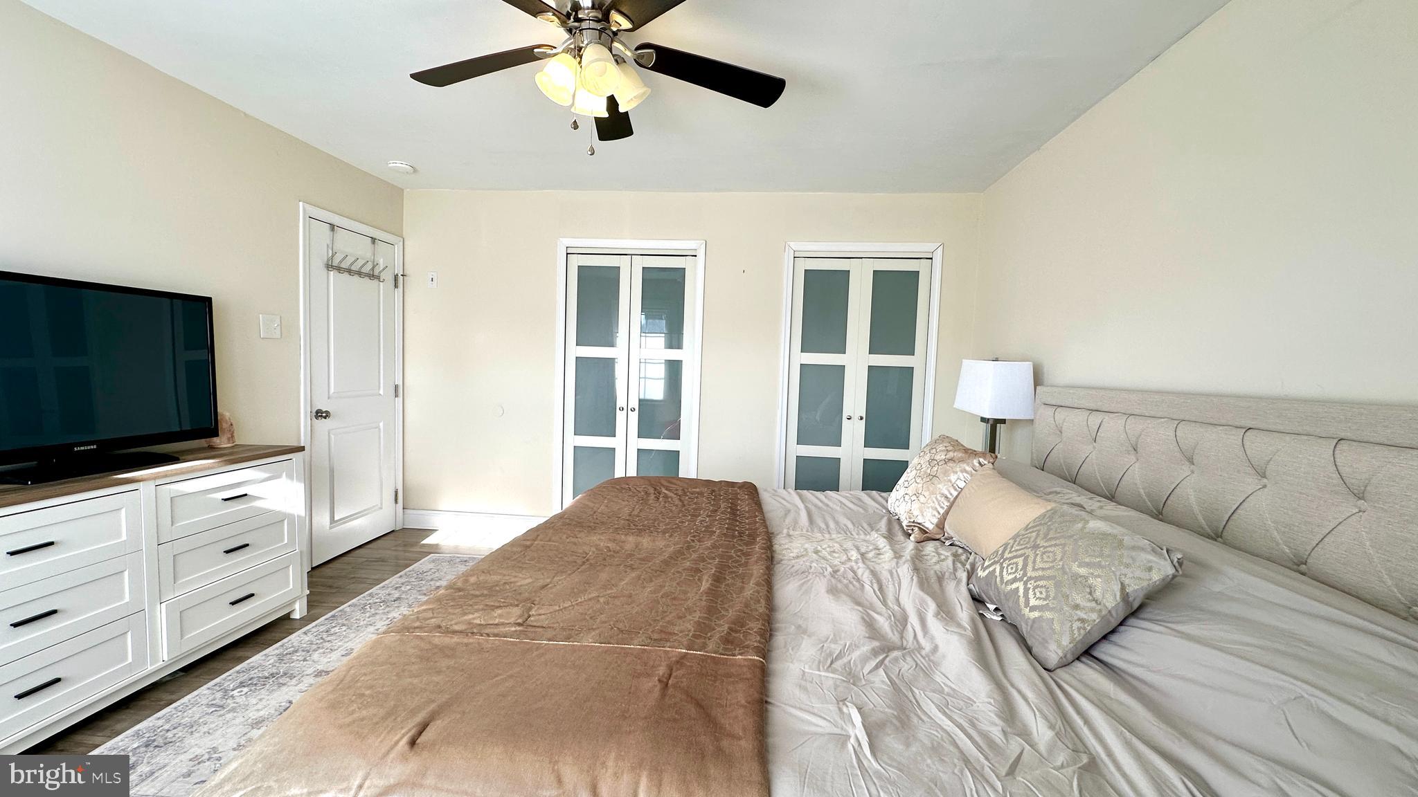 THE PROVINCES - Residential