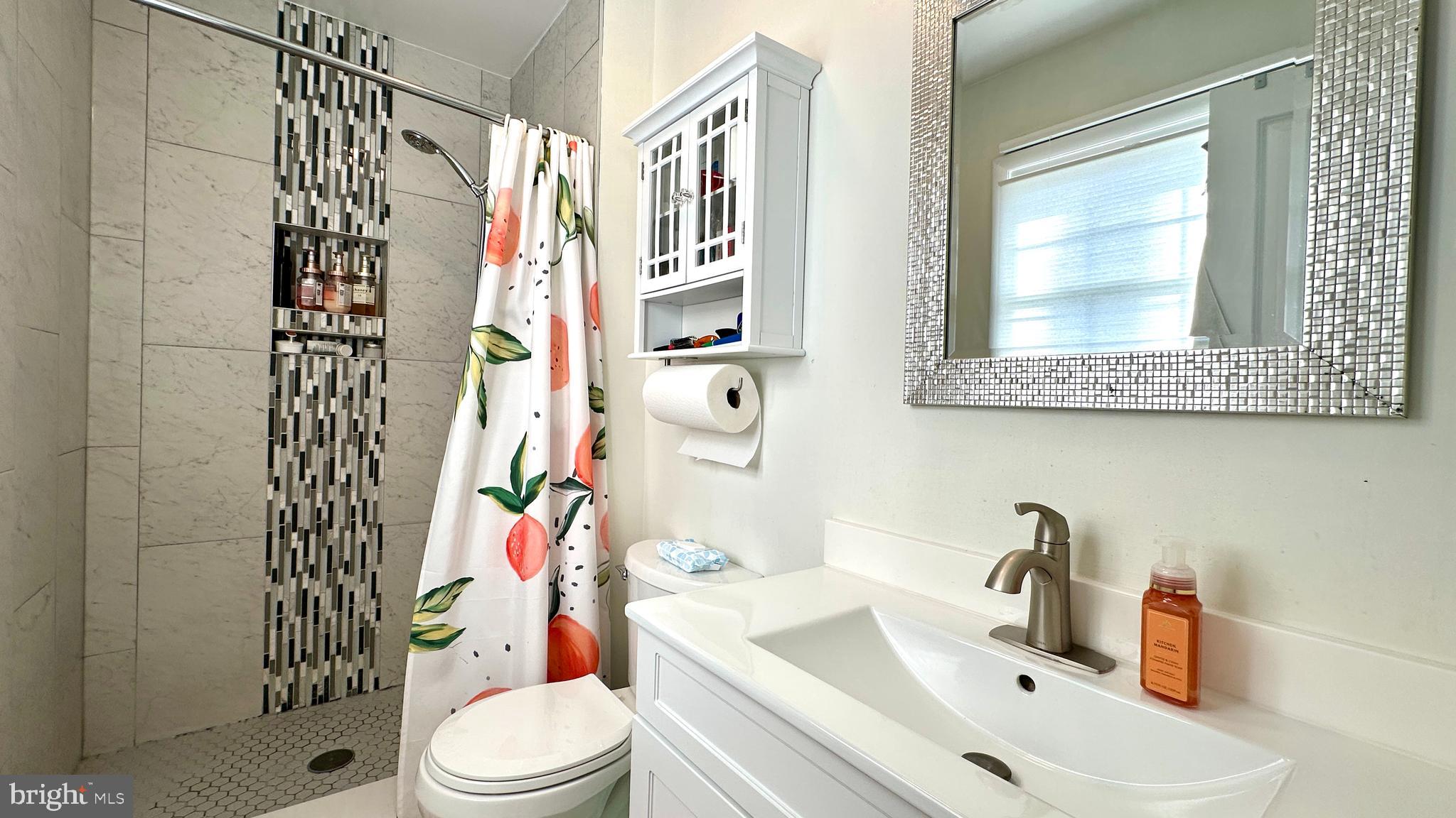 THE PROVINCES - Residential