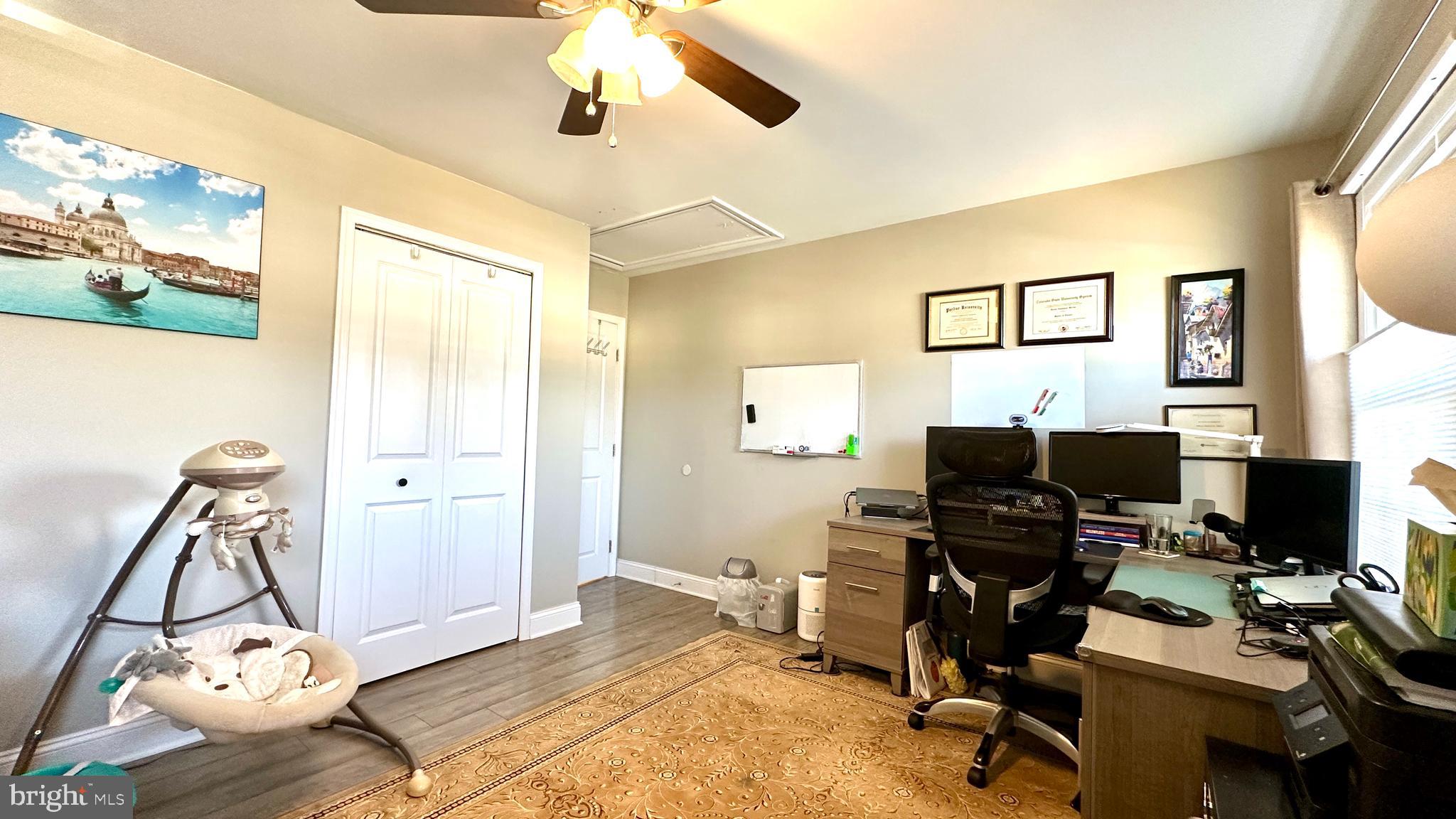 THE PROVINCES - Residential