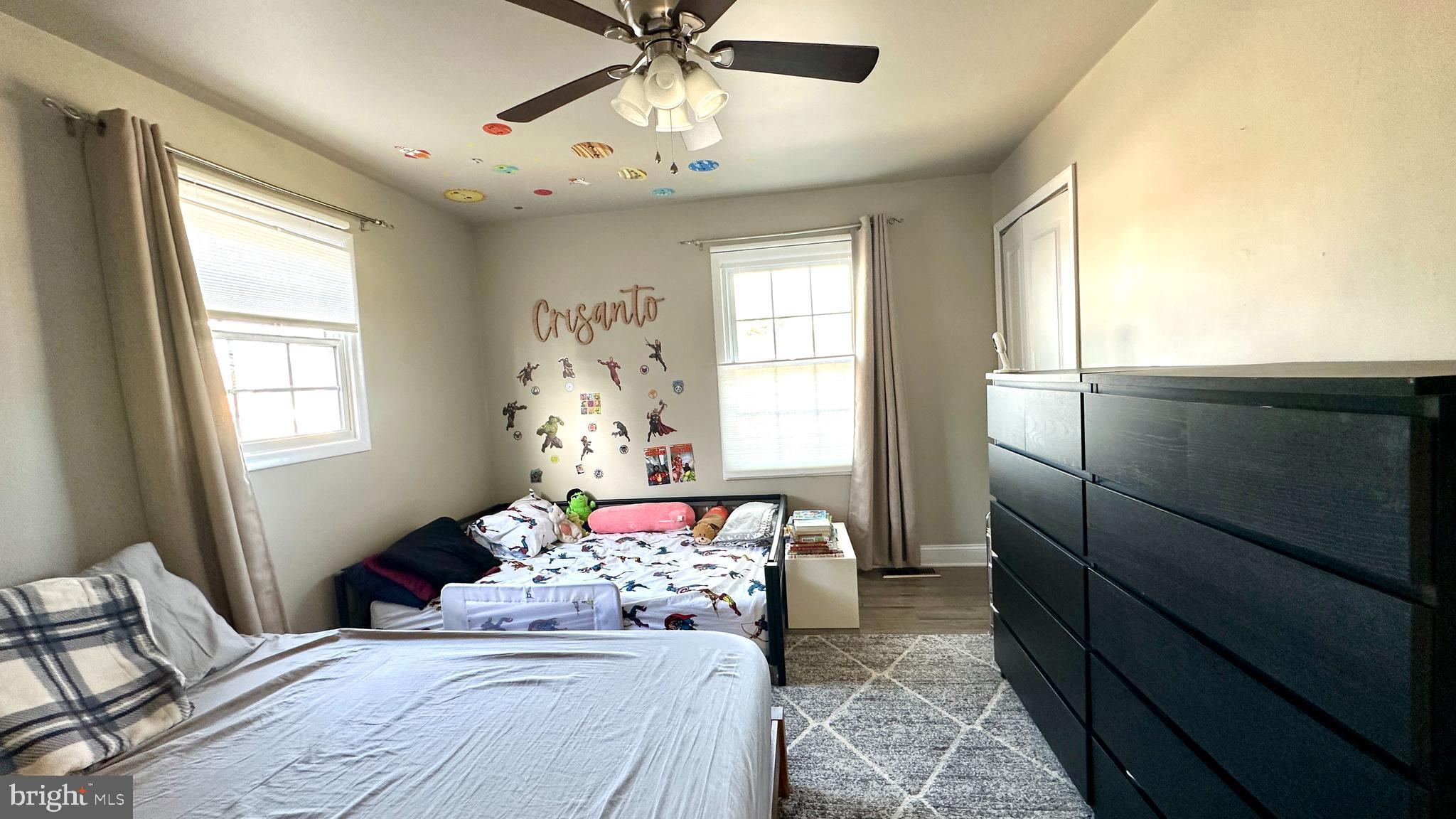 THE PROVINCES - Residential