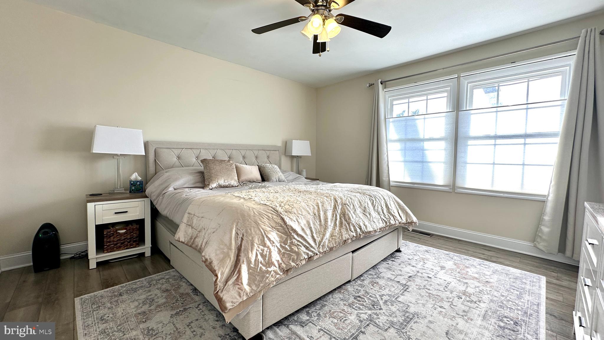 THE PROVINCES - Residential