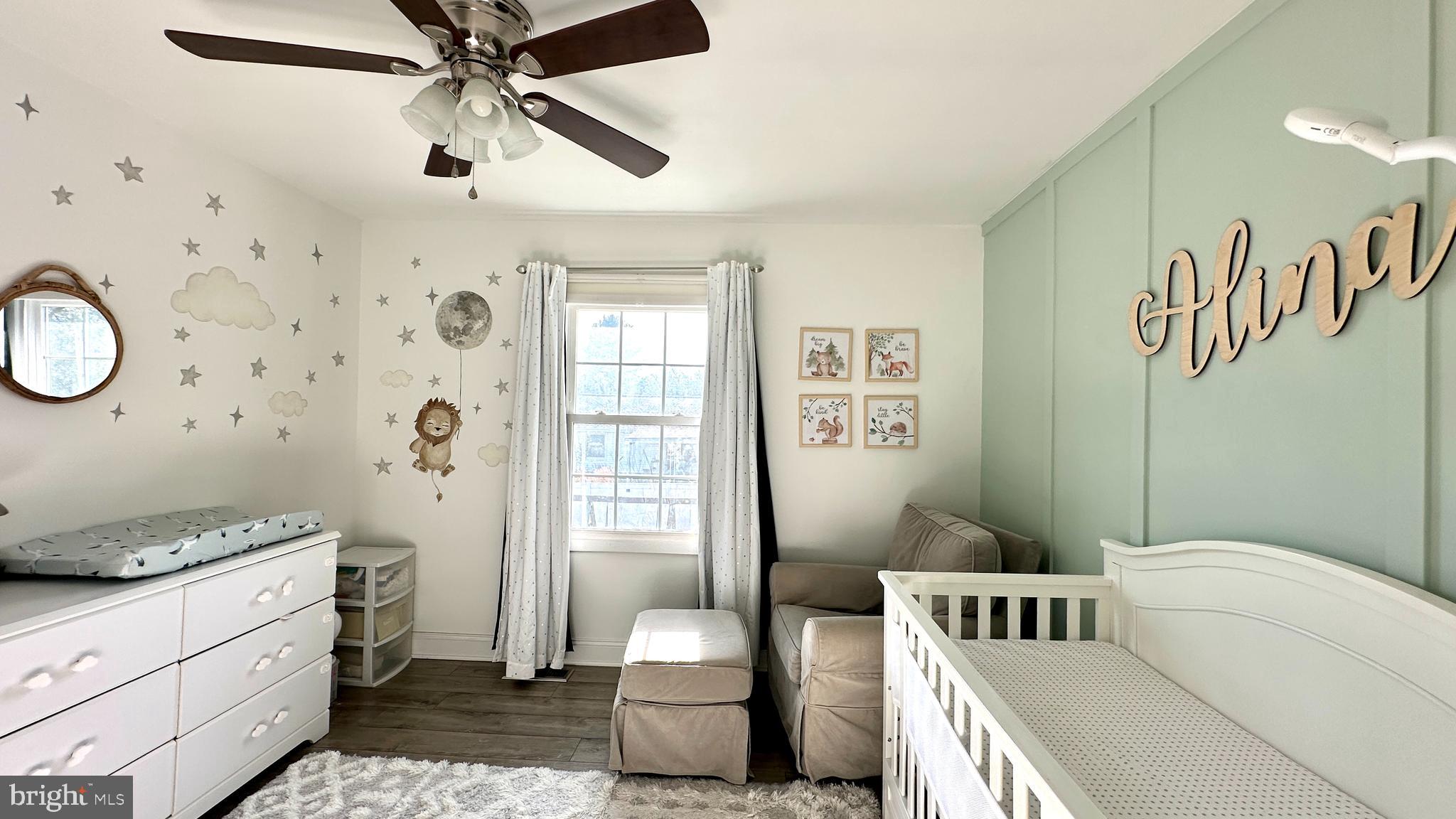 THE PROVINCES - Residential