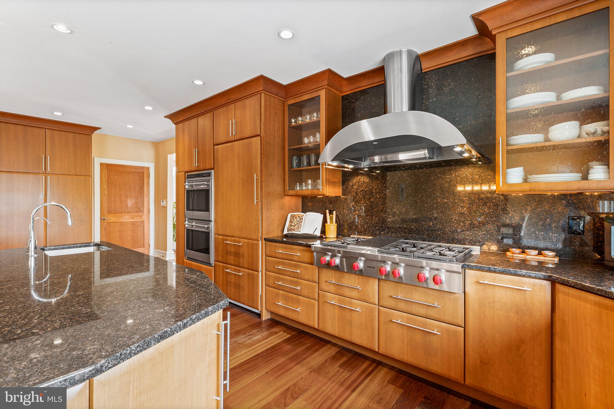 YELLOW SPRINGS EST - Residential