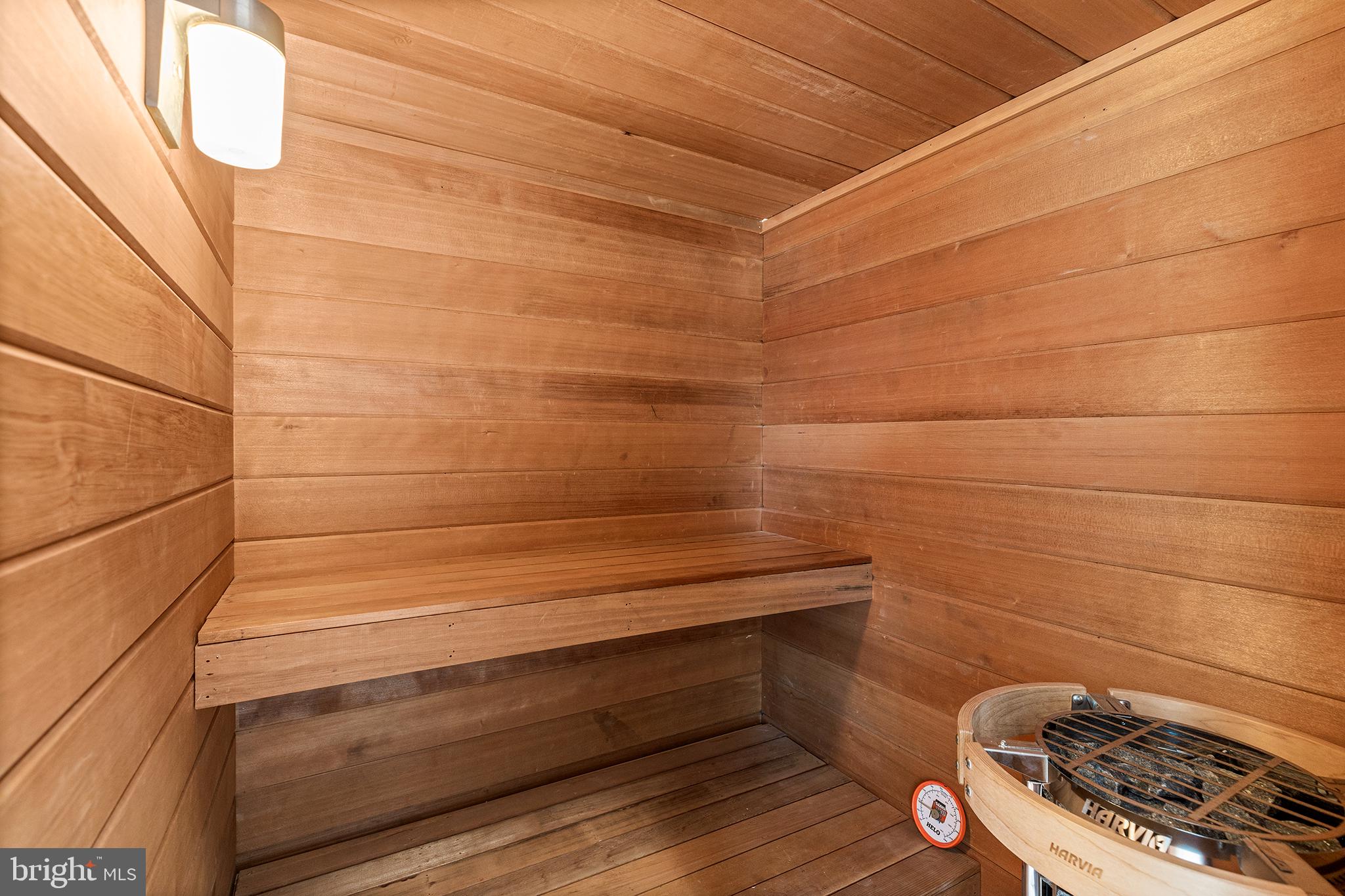 YELLOW SPRINGS EST - Residential