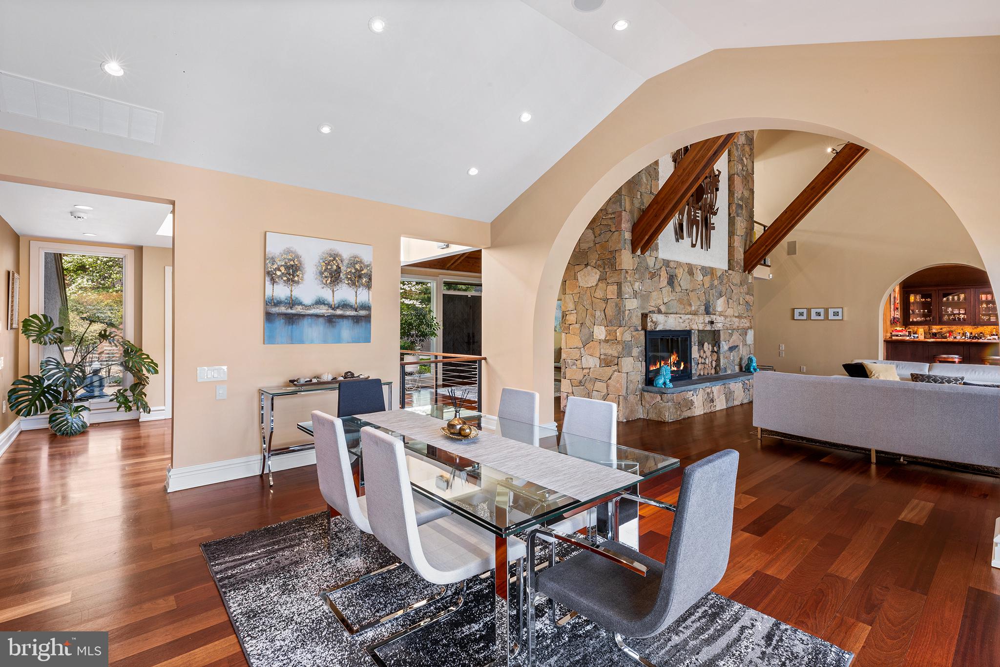 YELLOW SPRINGS EST - Residential