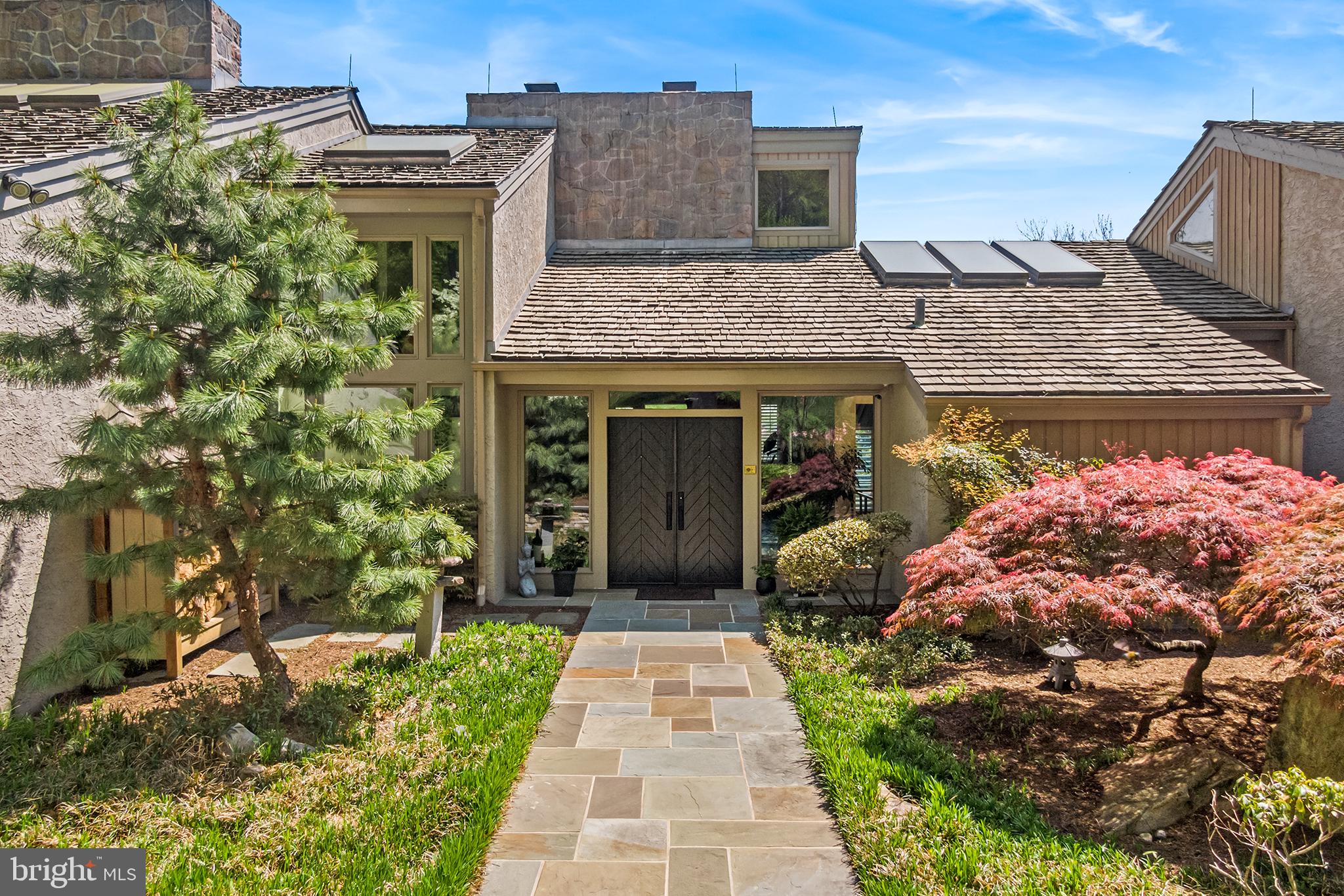 YELLOW SPRINGS EST - Residential