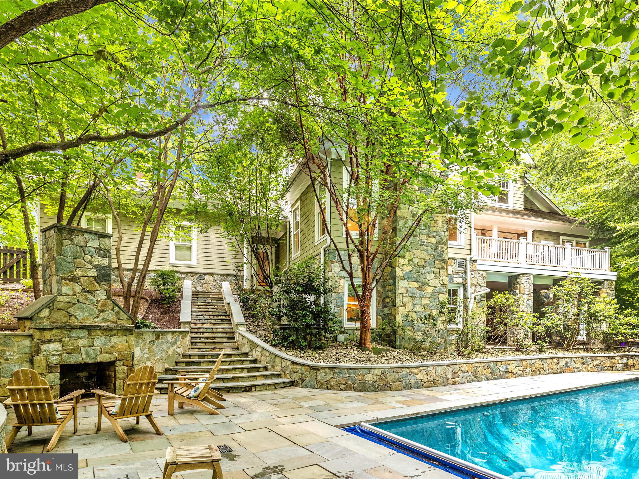 MERRY GO ROUND FARM - Residential