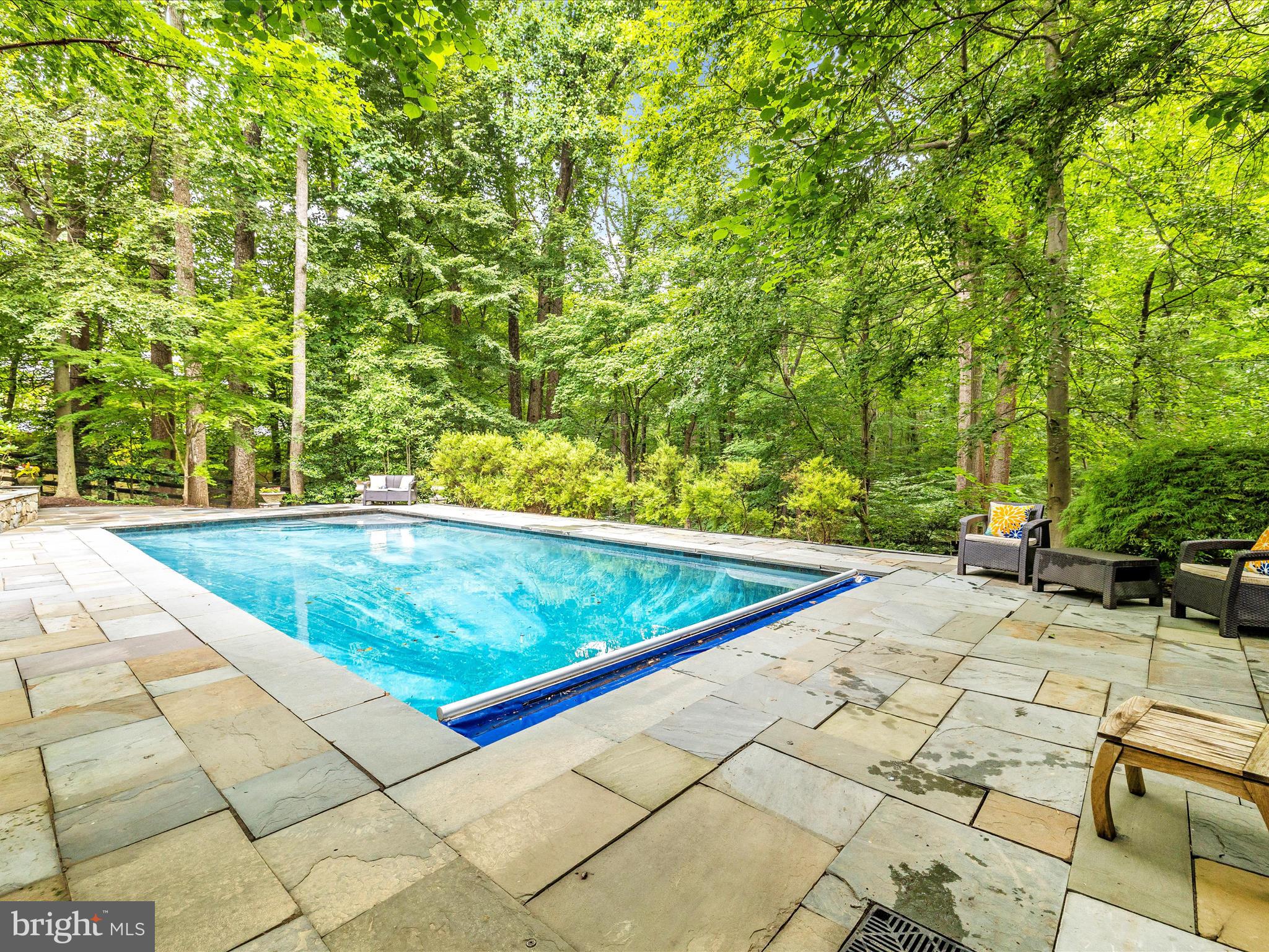 MERRY GO ROUND FARM - Residential