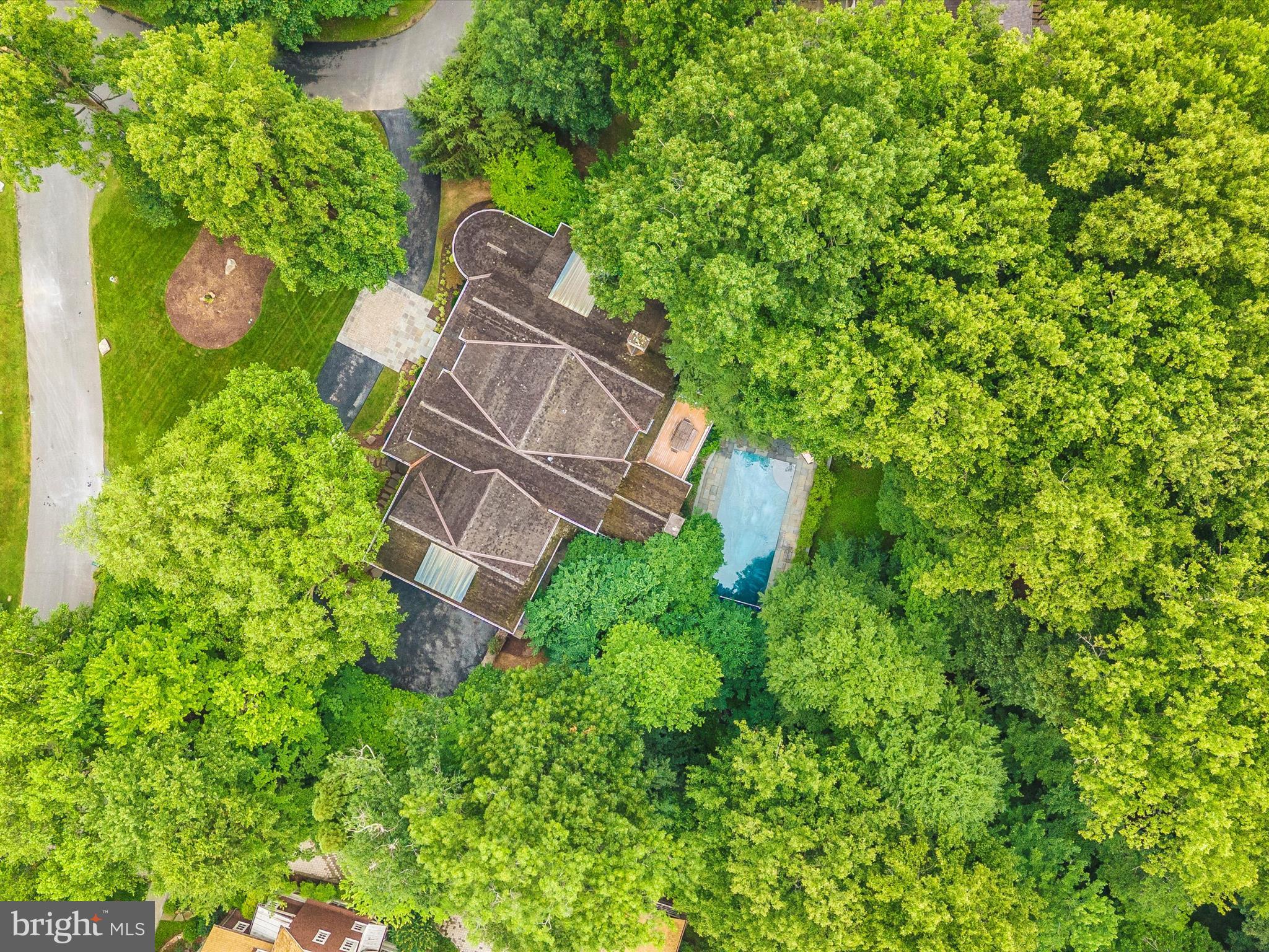 MERRY GO ROUND FARM - Residential