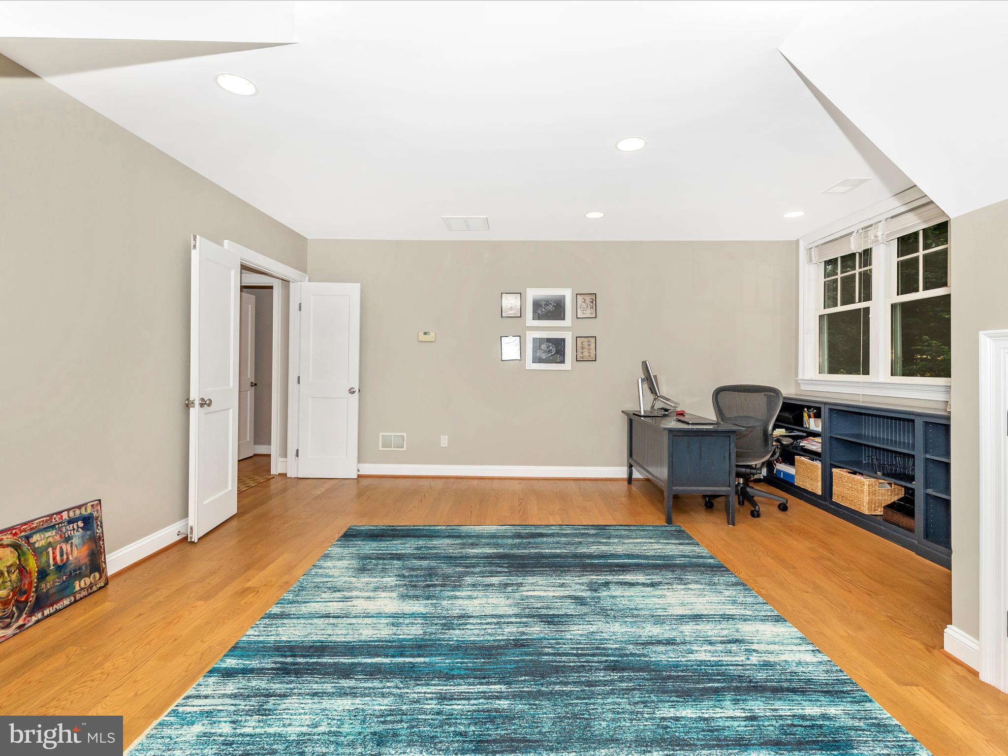 MERRY GO ROUND FARM - Residential