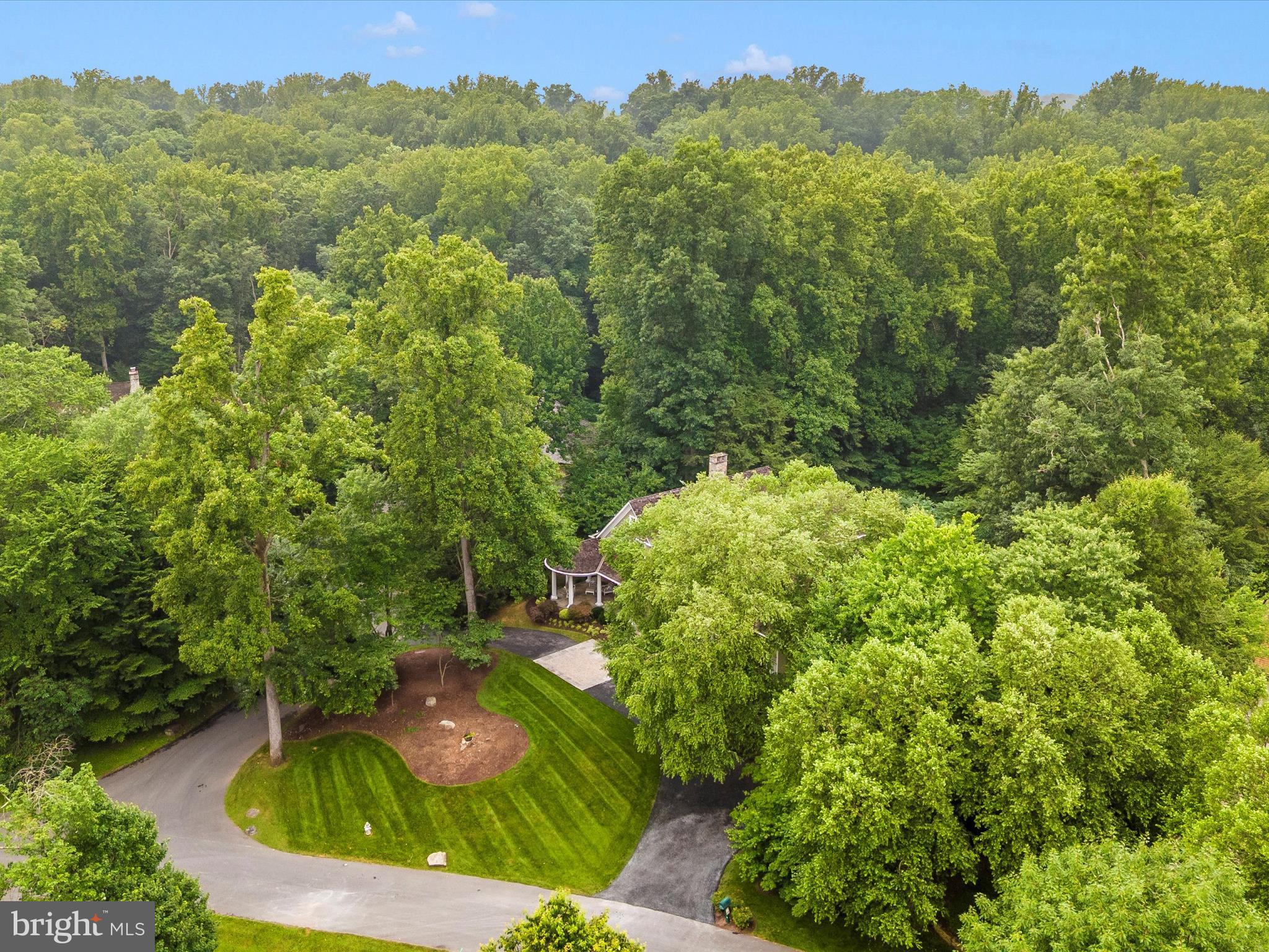 MERRY GO ROUND FARM - Residential