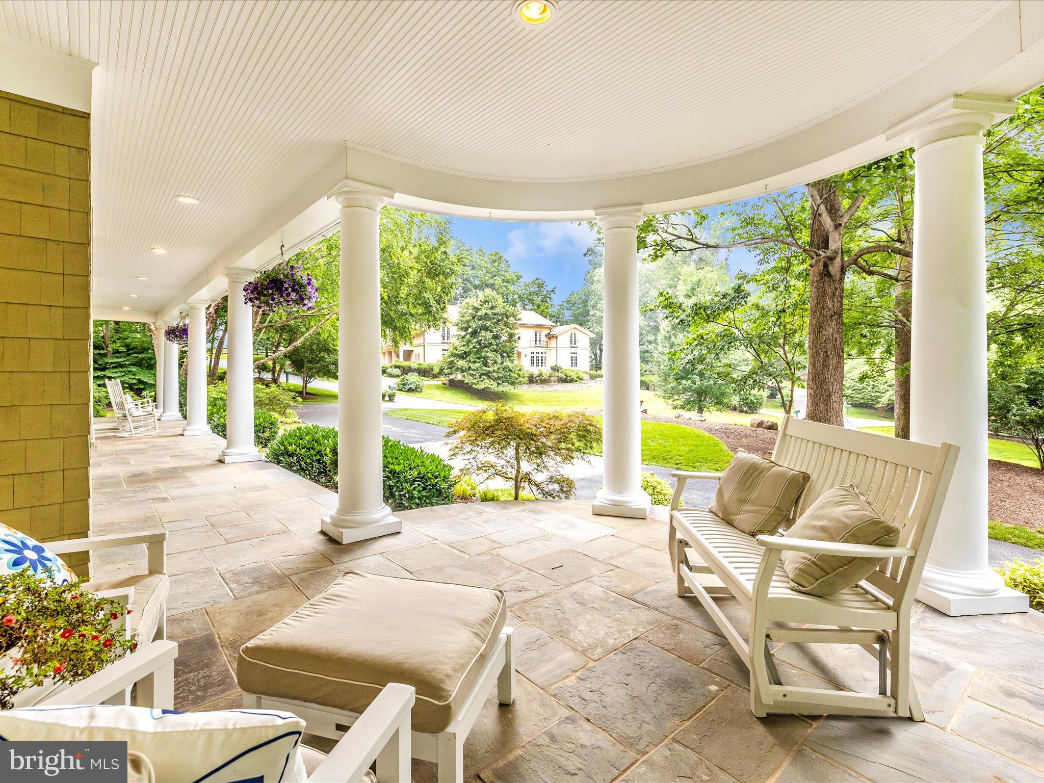 MERRY GO ROUND FARM - Residential