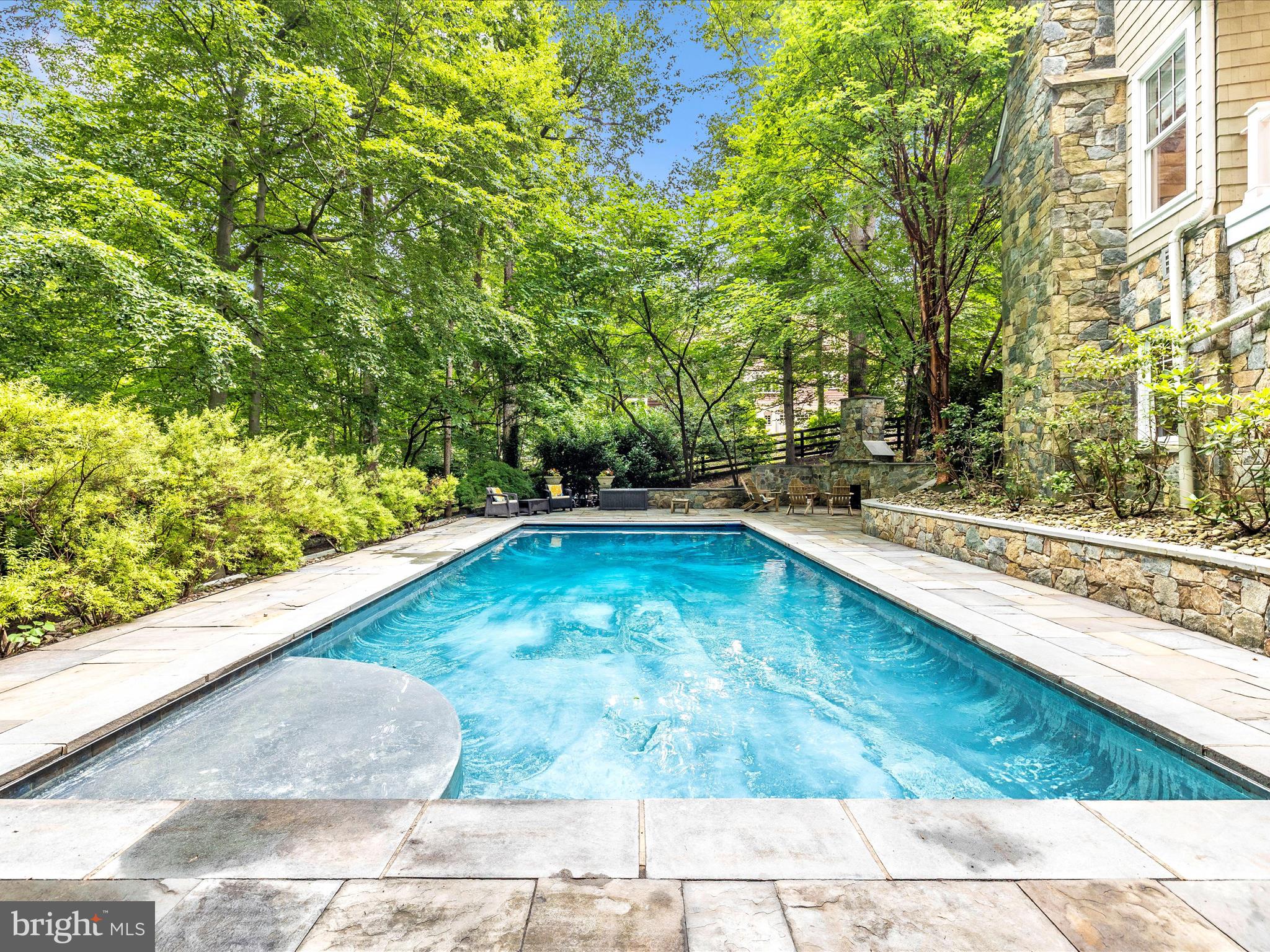 MERRY GO ROUND FARM - Residential