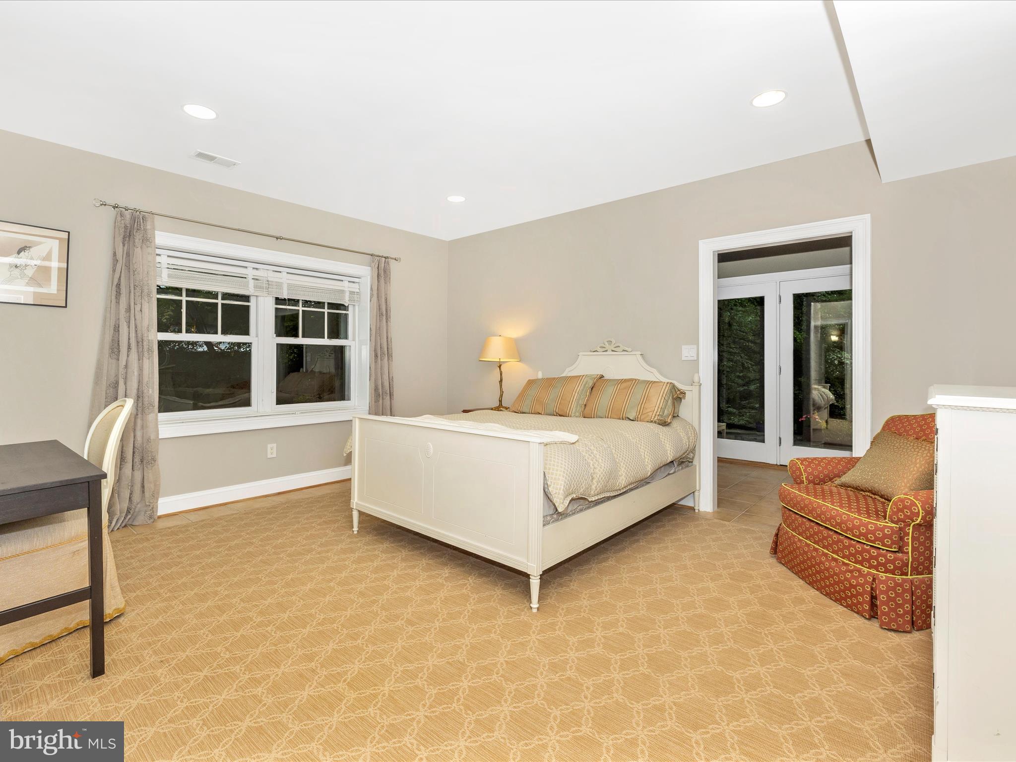 MERRY GO ROUND FARM - Residential