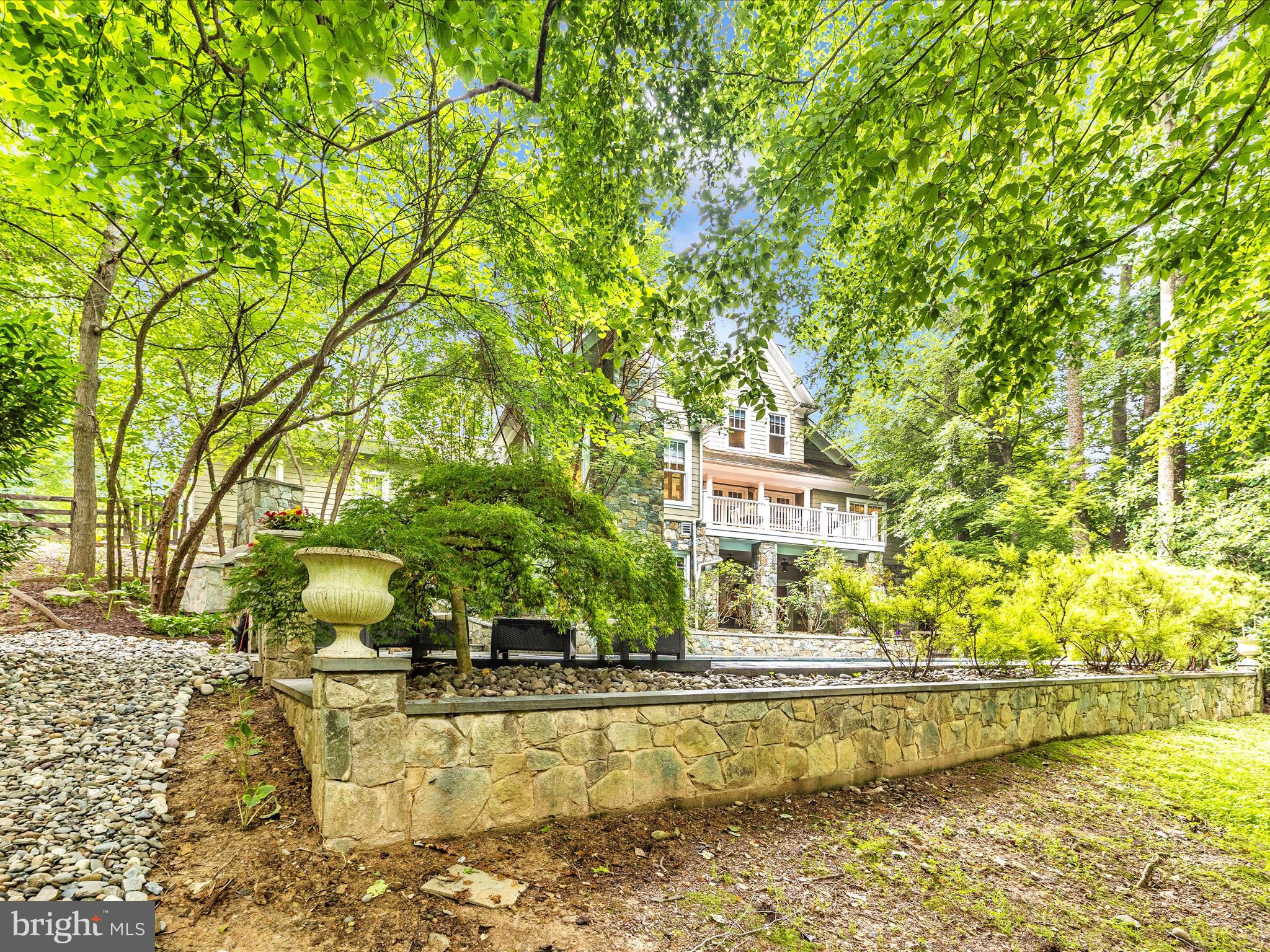 MERRY GO ROUND FARM - Residential