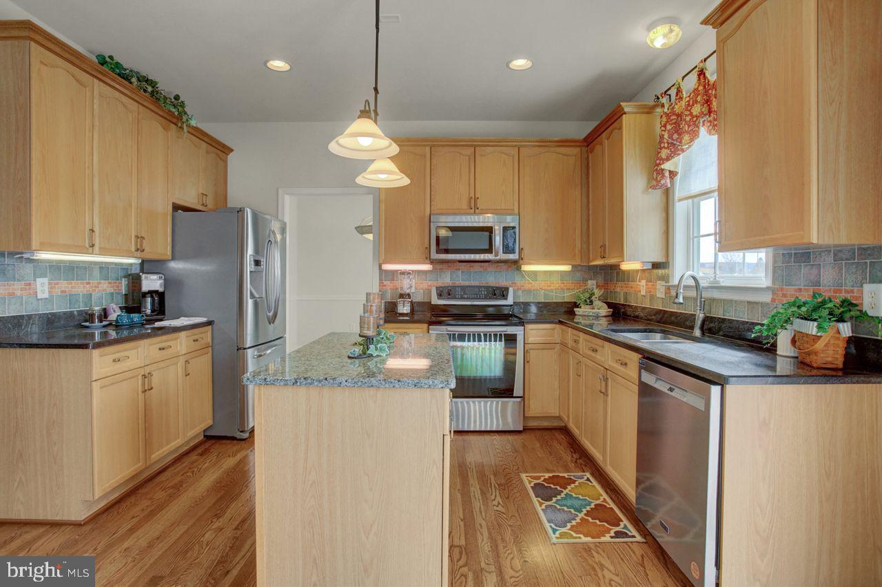 SADDLE RIDGE - Residential