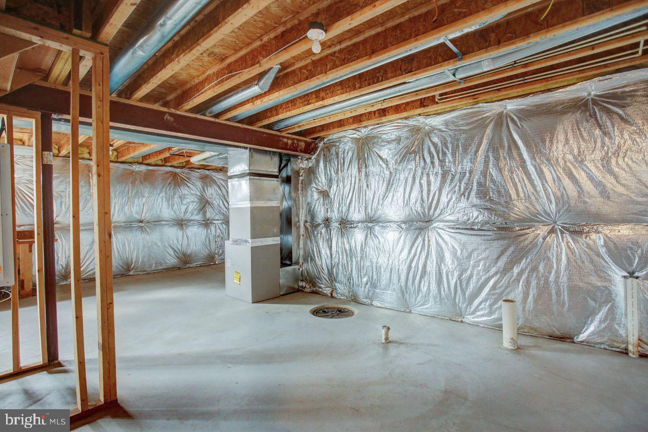 SADDLE RIDGE - Residential