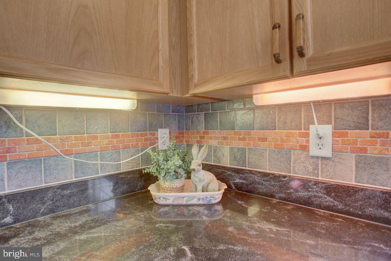 SADDLE RIDGE - Residential