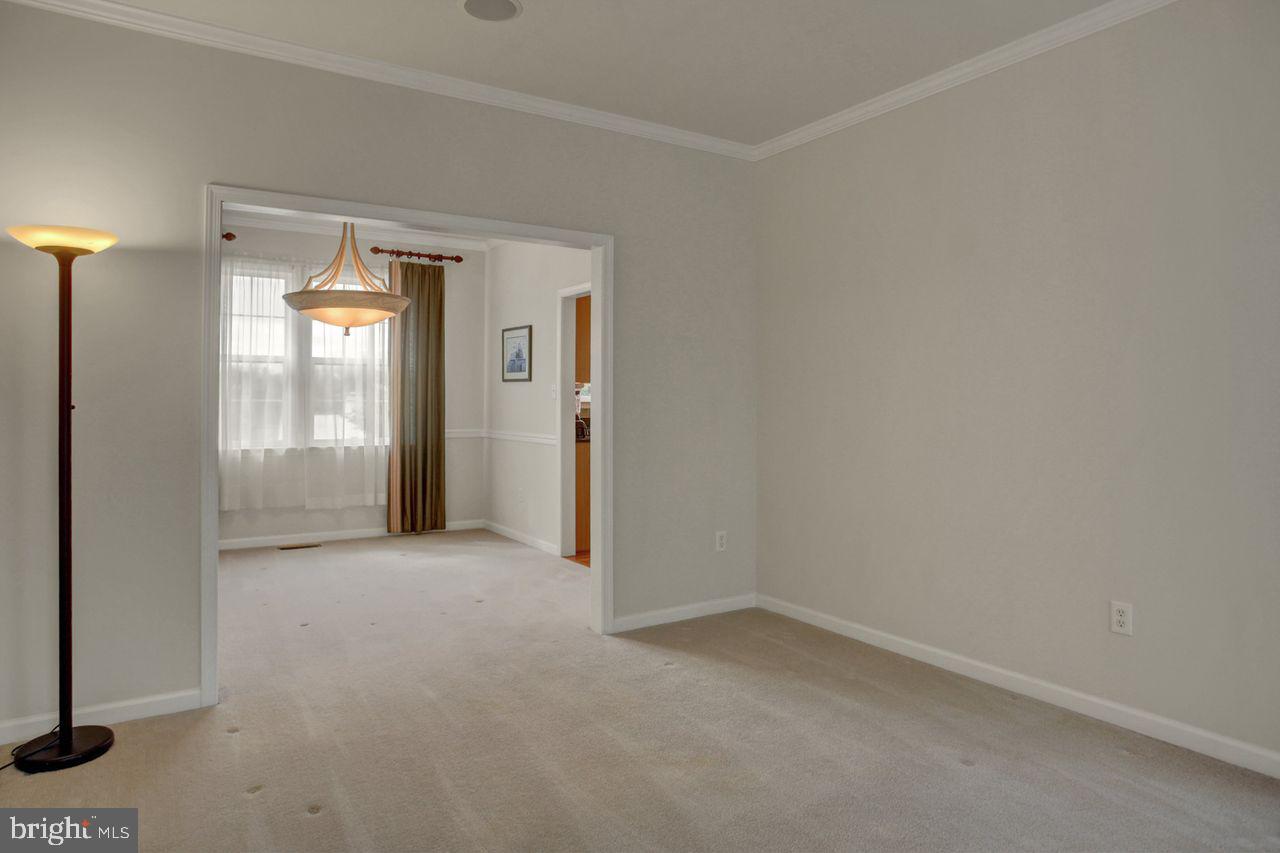 SADDLE RIDGE - Residential