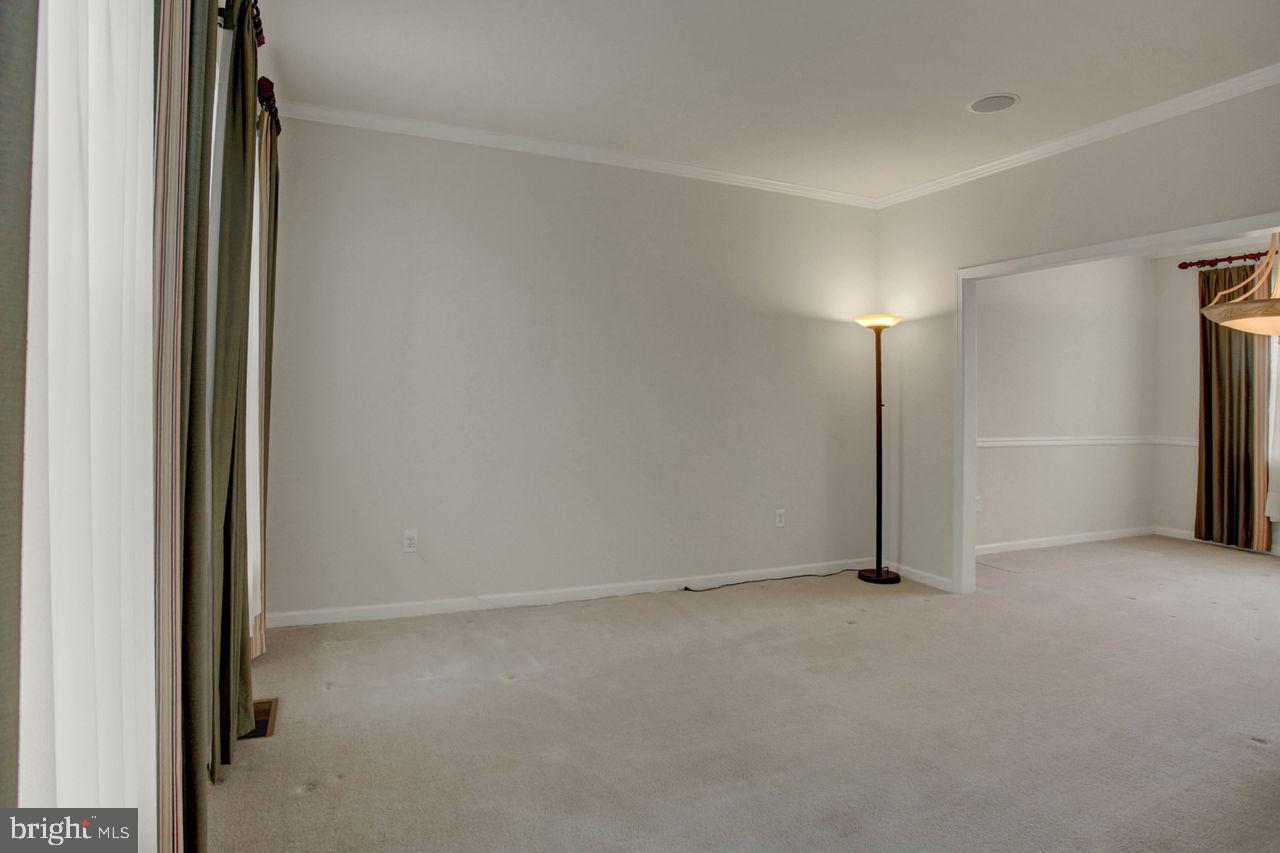 SADDLE RIDGE - Residential