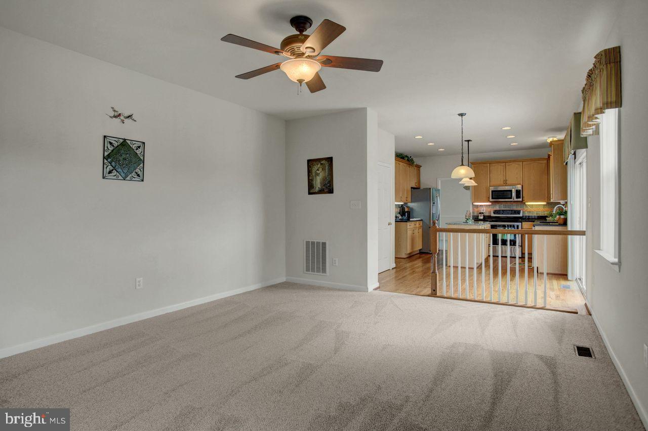 SADDLE RIDGE - Residential