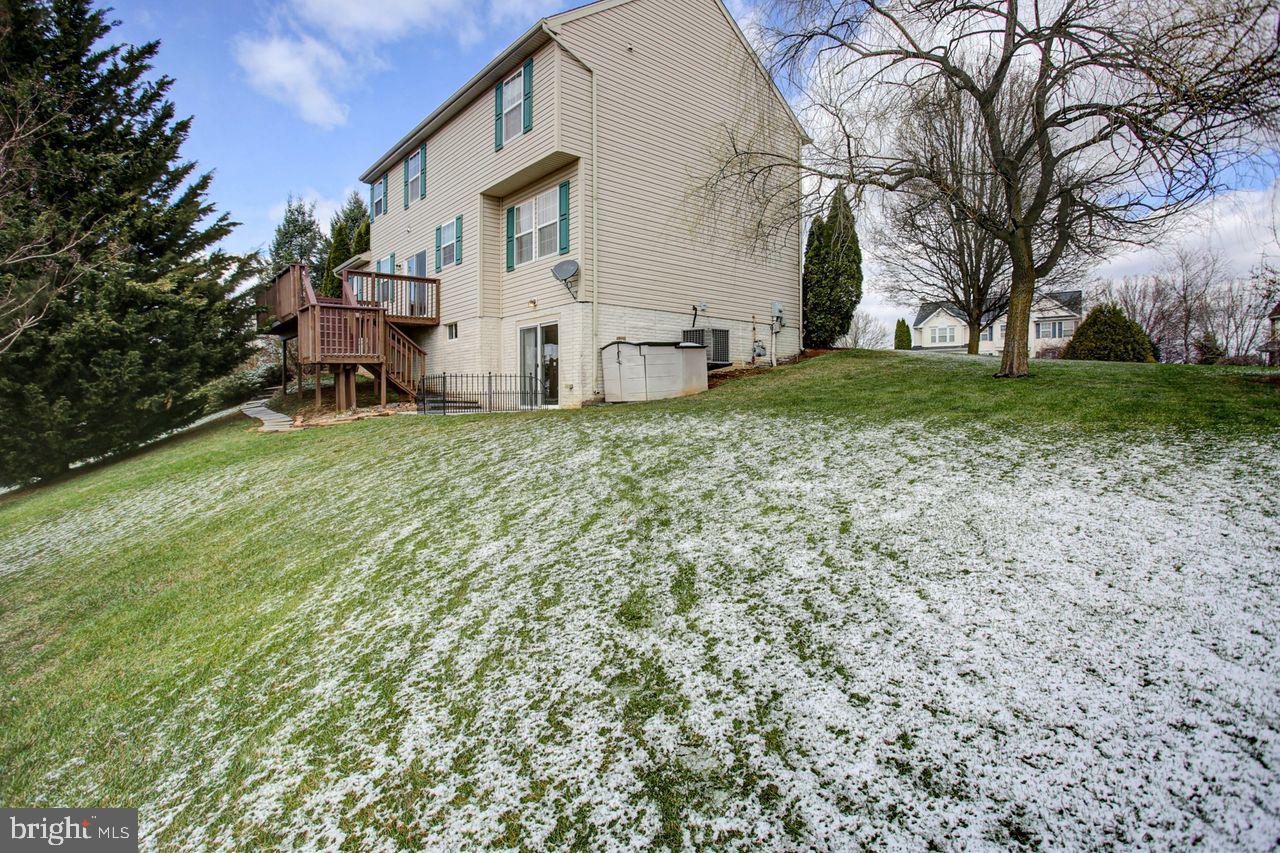 SADDLE RIDGE - Residential