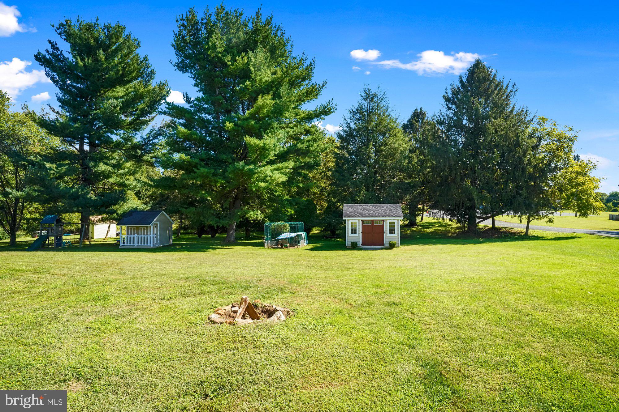 CLOVERDALE - Residential