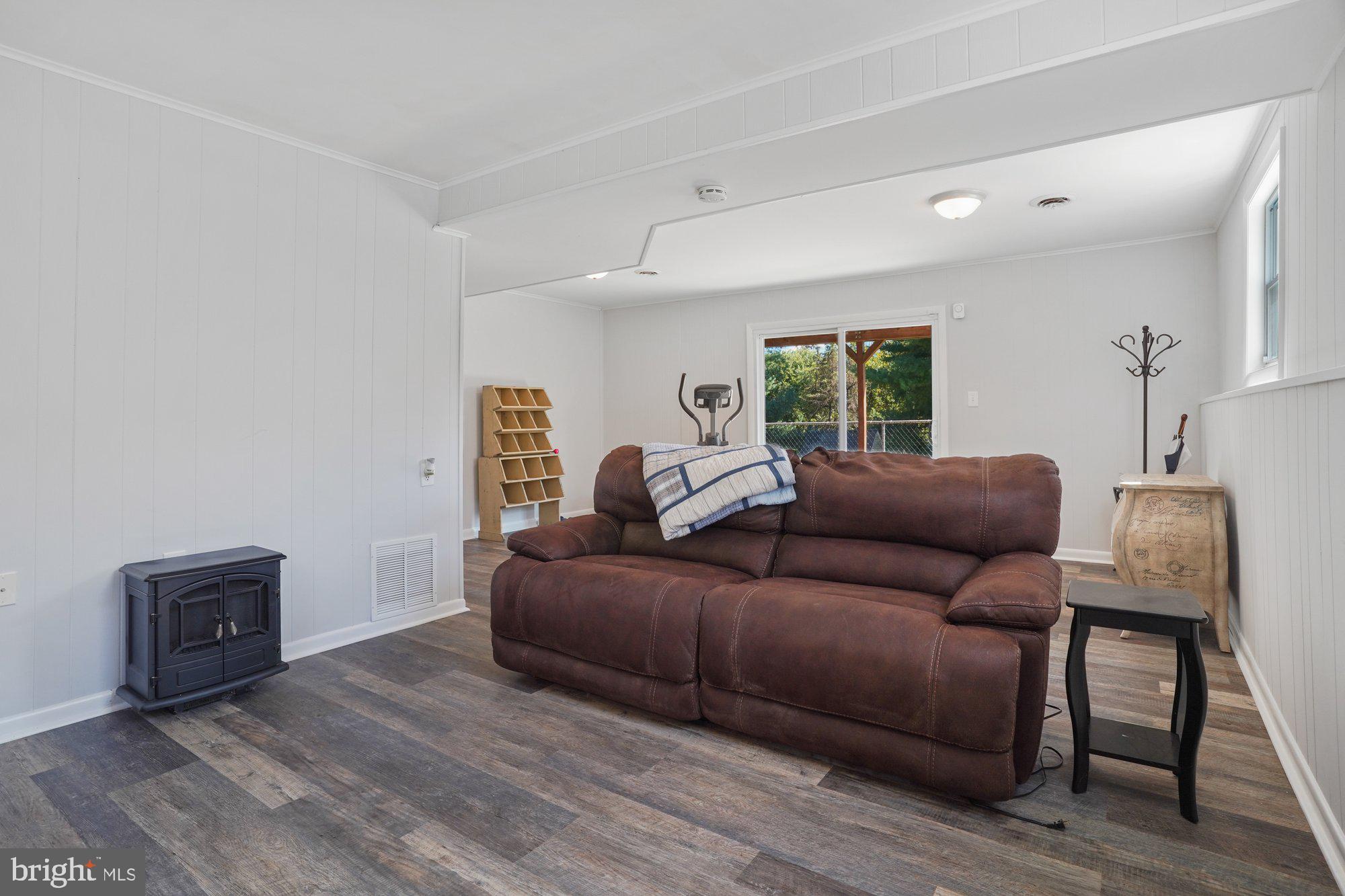 CLOVERDALE - Residential