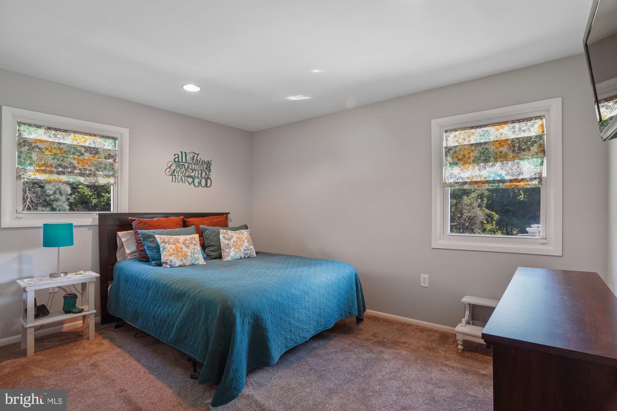 CLOVERDALE - Residential