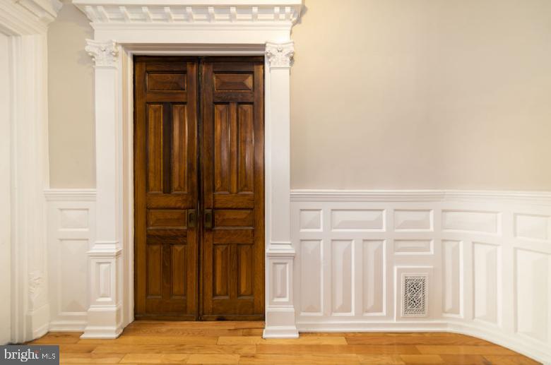 RITTENHOUSE SQUARE - Residential Lease