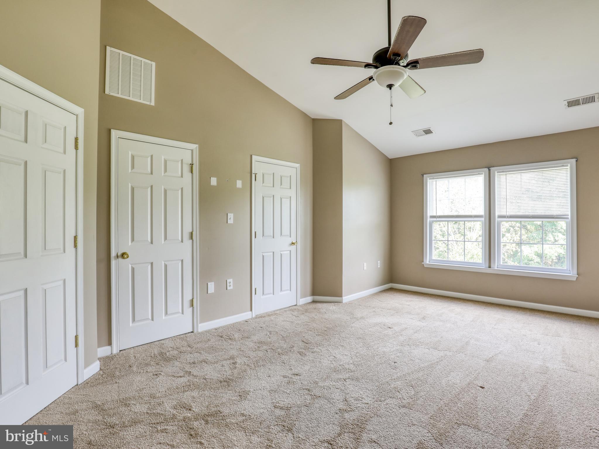 GREEN MEADOWS - Residential Lease