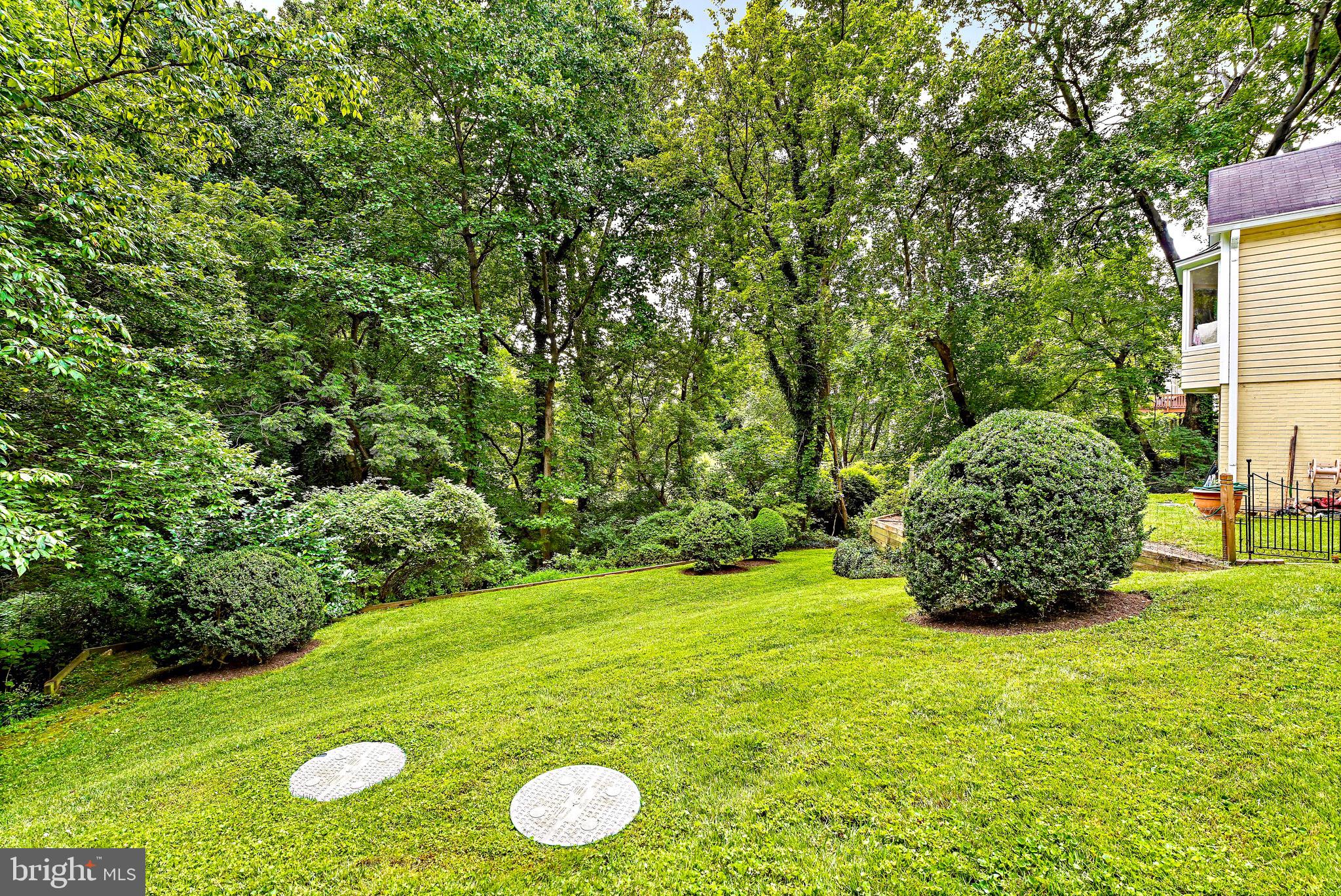 CLEARVIEW MANOR - Residential