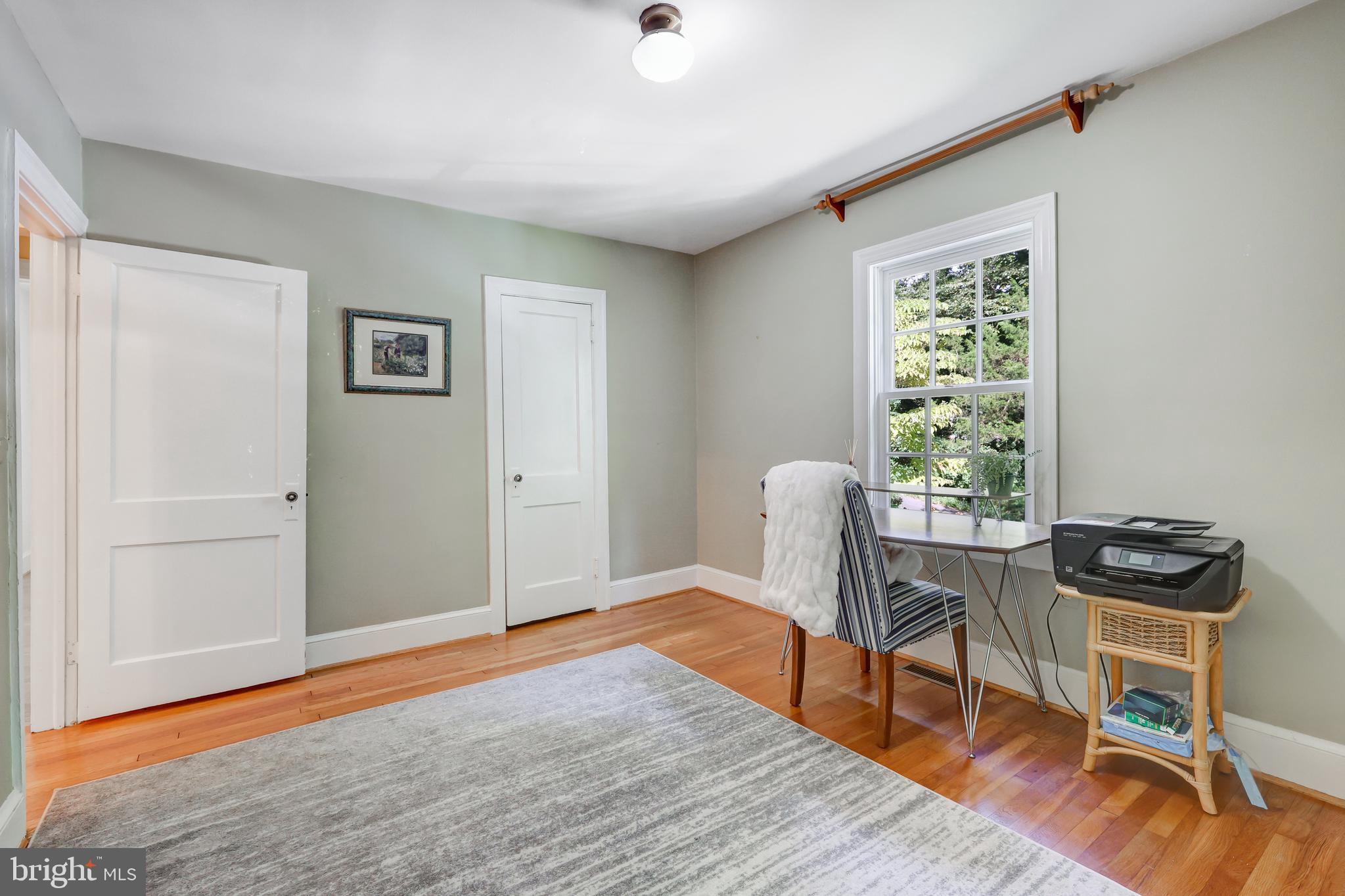 CLEARVIEW MANOR - Residential