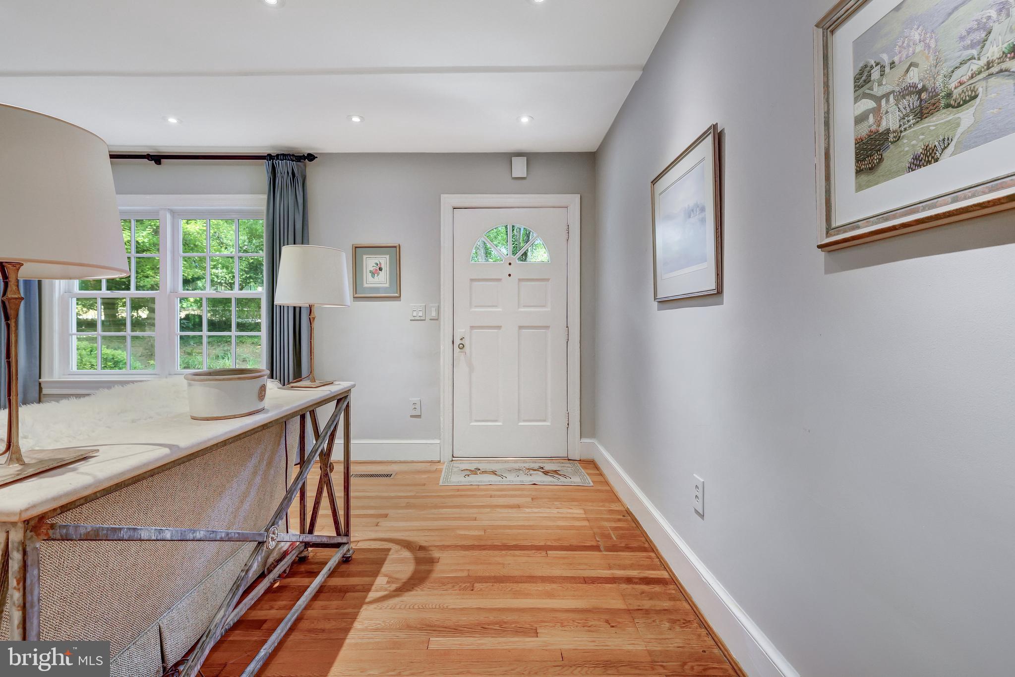 CLEARVIEW MANOR - Residential