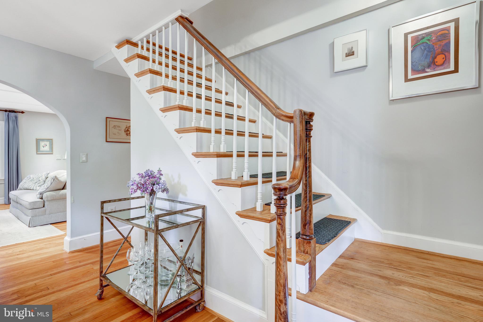 CLEARVIEW MANOR - Residential