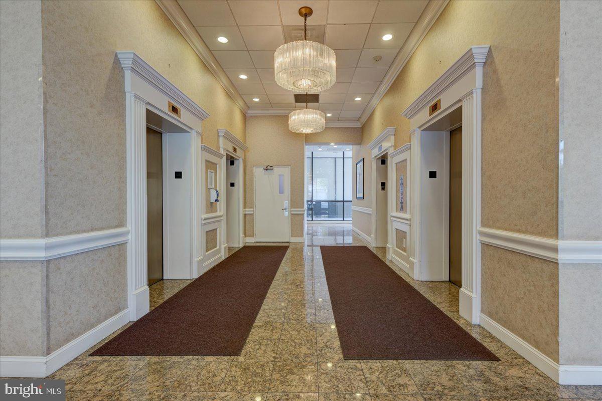 TOWER VILLAS - Residential