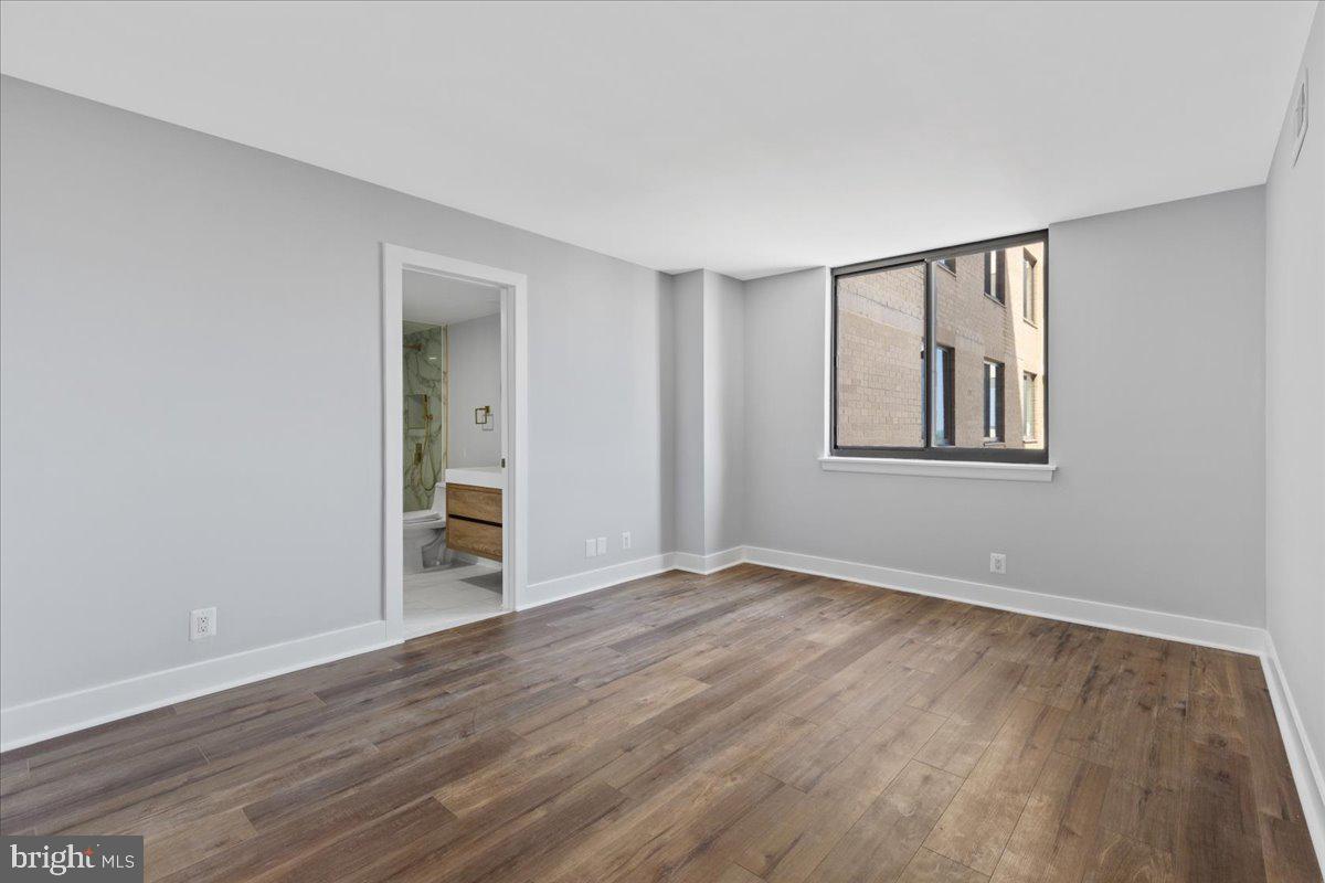 TOWER VILLAS - Residential