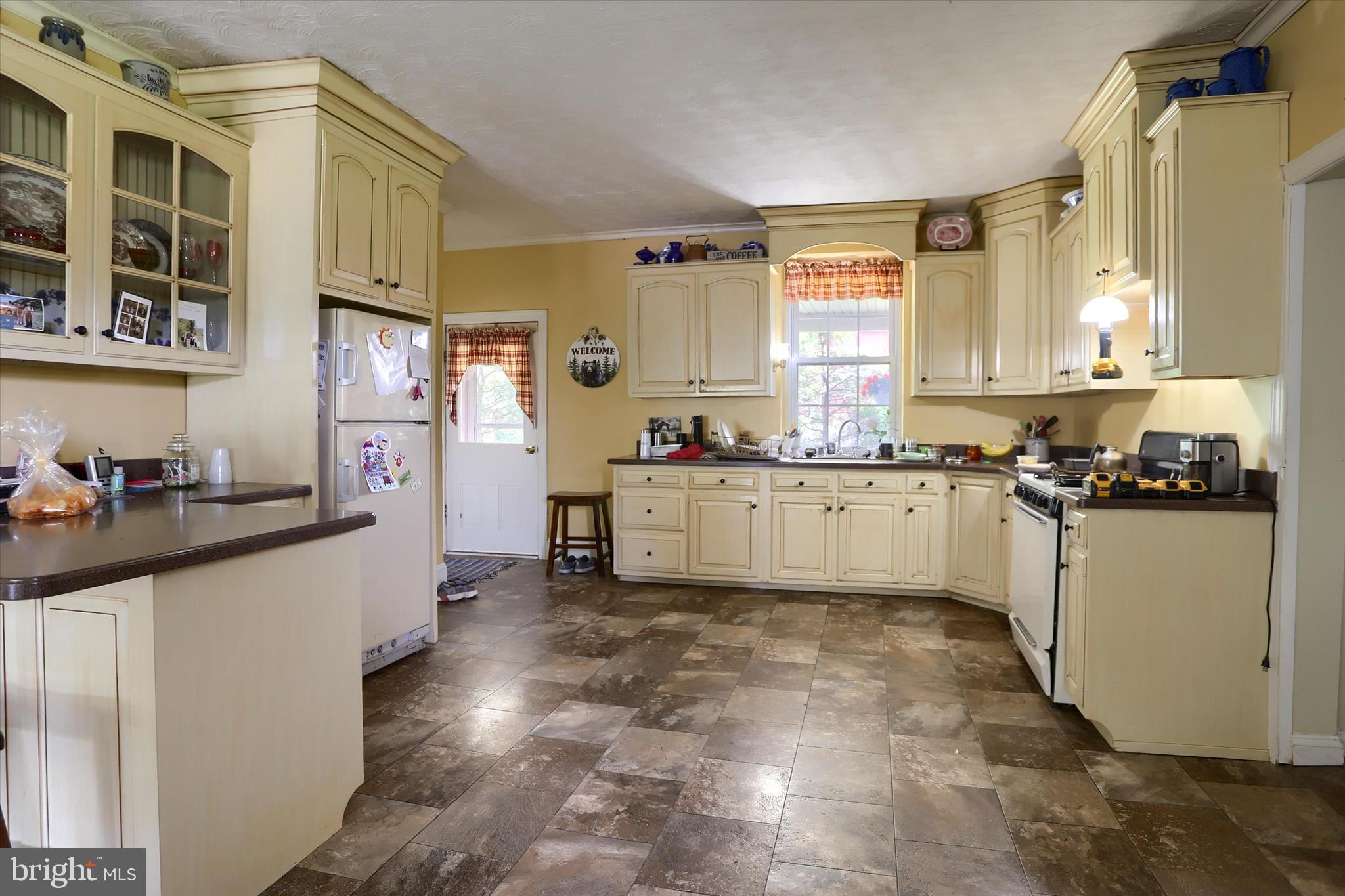 1010 ADAMS GROVE ROAD