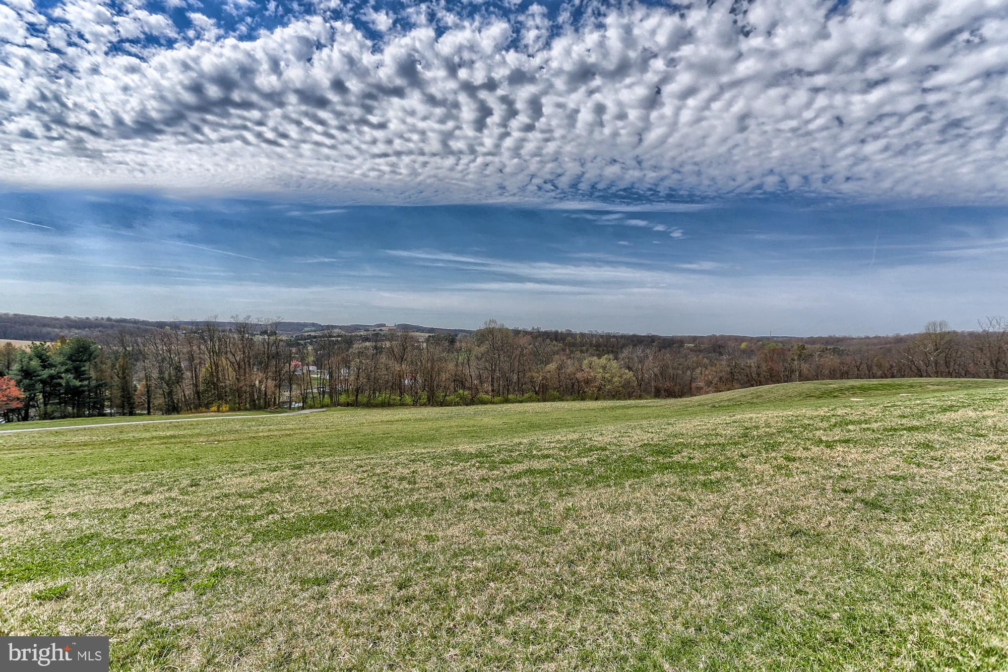 WEST MANHEIM - Residential