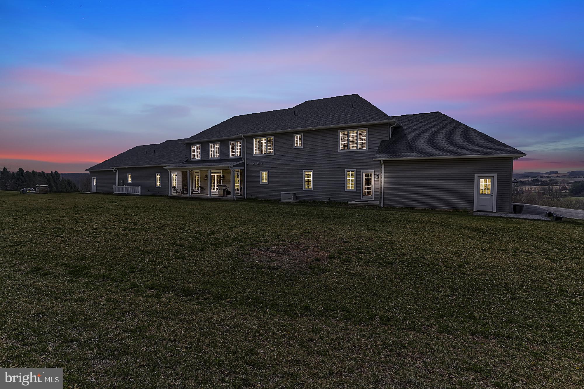 WEST MANHEIM - Residential