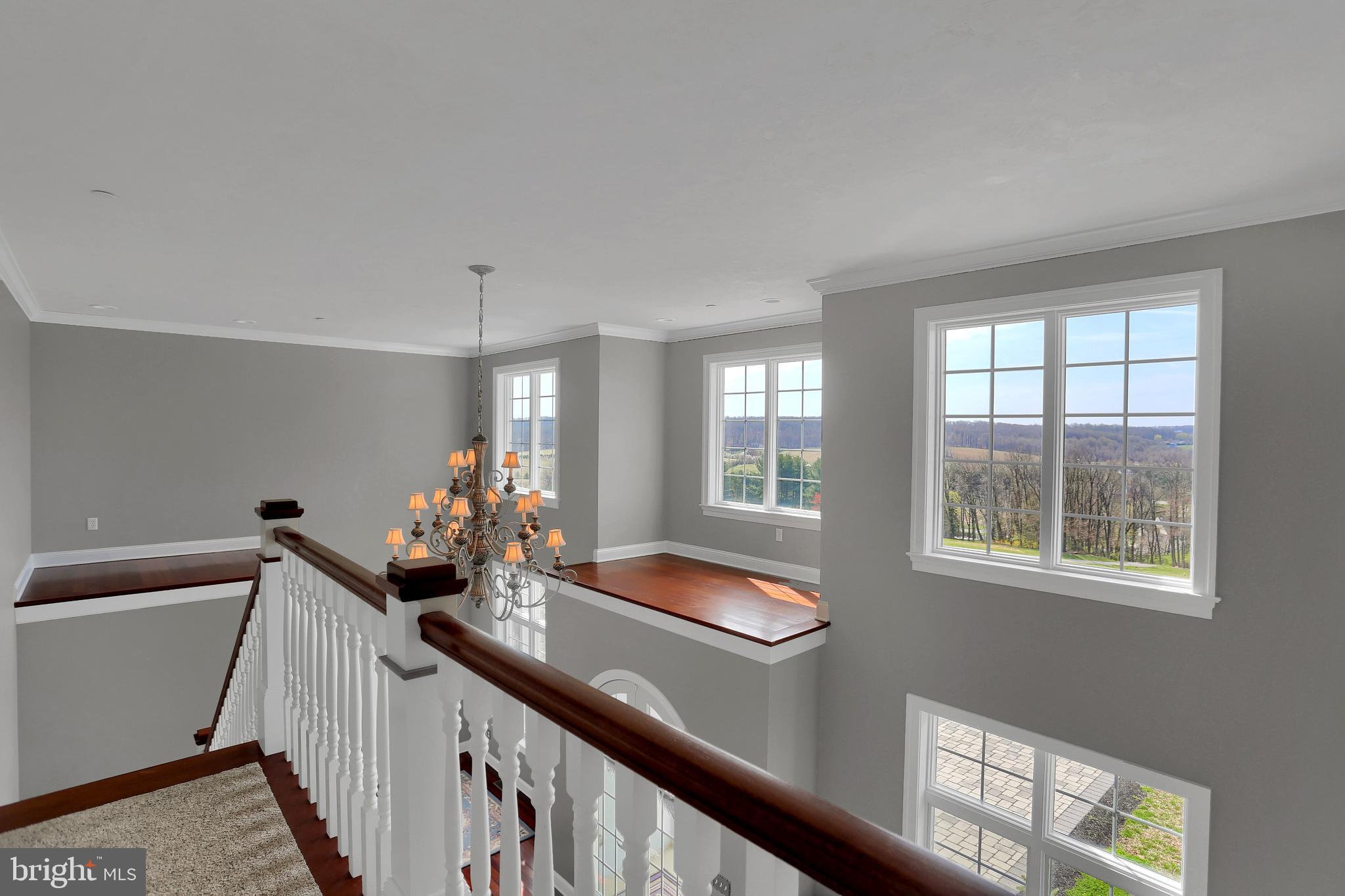 WEST MANHEIM - Residential